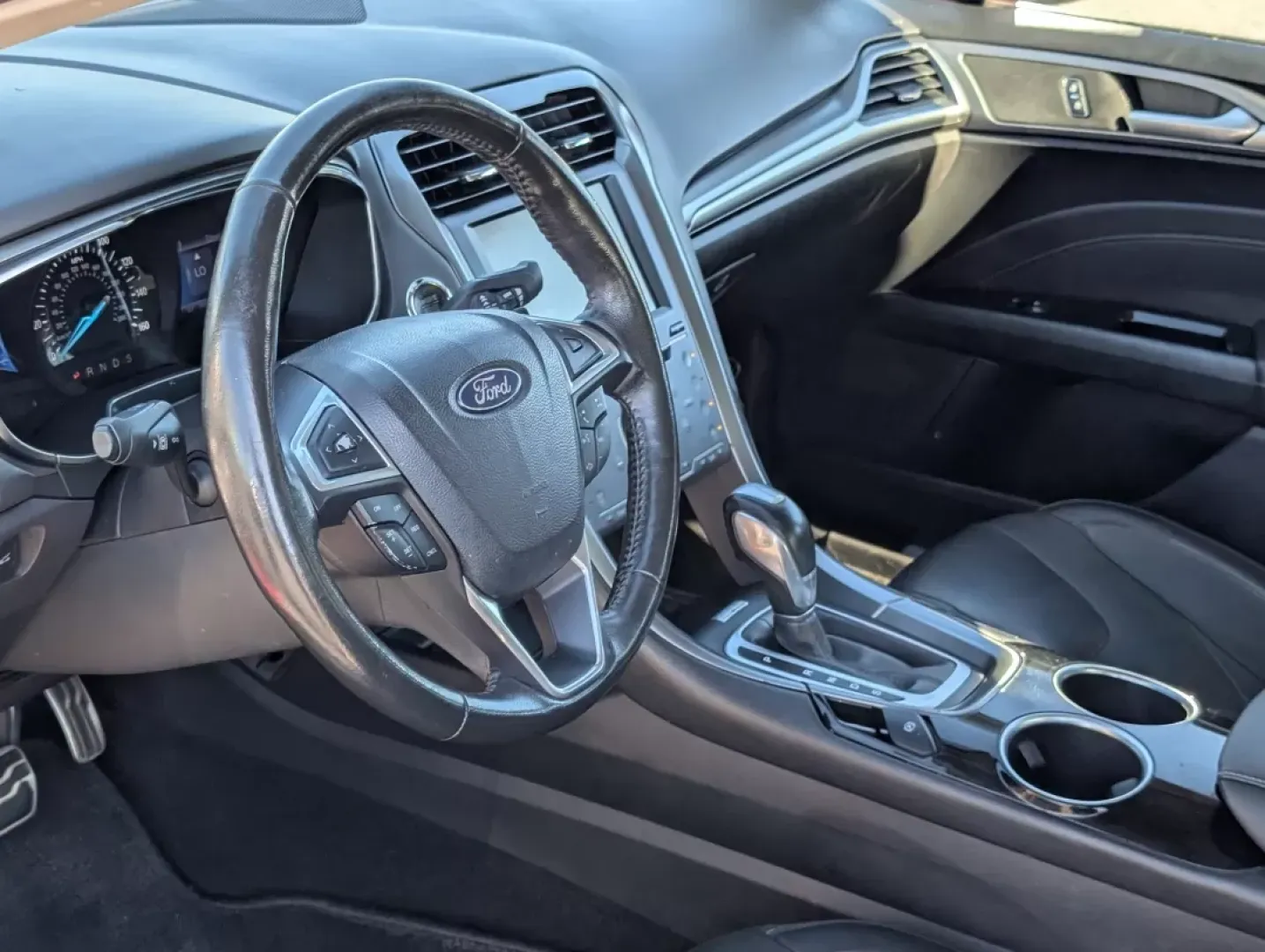 2013 Ford Fusion Titanium (3FA6P0K99DR) with an Other engine, located at 3959 U.S. 80 W, Phenix City, AL, 36870, (334) 297-4885, 32.469296, -85.135185 - **Experience the Perfect Blend of Style and Performance with the 2013 Ford Fusion Titanium at Gils Auto!**<br /> <br /> Are you looking for a reliable vehicle that seamlessly fits into your daily routine while offering a dash of excitement for weekend adventures? Look no further than this stunning 2 - Photo#10