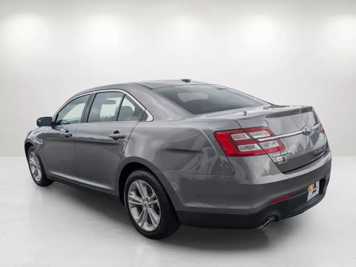 2013 Ford Taurus SEL (1FAHP2E84DG) with an Other engine, located at 5115 14th Ave., Columbus, GA, 31904, (706) 323-0345, 32.511494, -84.971046 - **Discover the Perfect Blend of Comfort and Reliability with This 2013 Ford Taurus SEL in Prattville, AL!**<br /> <br /> Are you a growing family or a commuter seeking a dependable vehicle that doesn't break the bank? Look no further! The 2013 Ford Taurus SEL is your ideal sedan, offering a spacious - Photo#6
