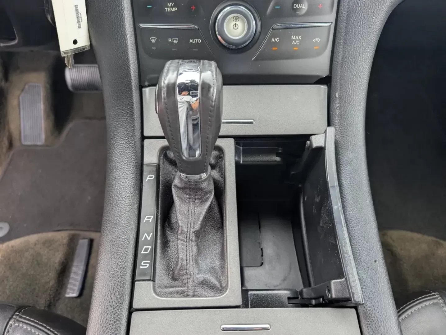 2013 Ford Taurus SEL (1FAHP2E84DG) with an Other engine, located at 5115 14th Ave., Columbus, GA, 31904, (706) 323-0345, 32.511494, -84.971046 - **Discover the Perfect Blend of Comfort and Reliability with This 2013 Ford Taurus SEL in Prattville, AL!**<br /> <br /> Are you a growing family or a commuter seeking a dependable vehicle that doesn't break the bank? Look no further! The 2013 Ford Taurus SEL is your ideal sedan, offering a spacious - Photo#13