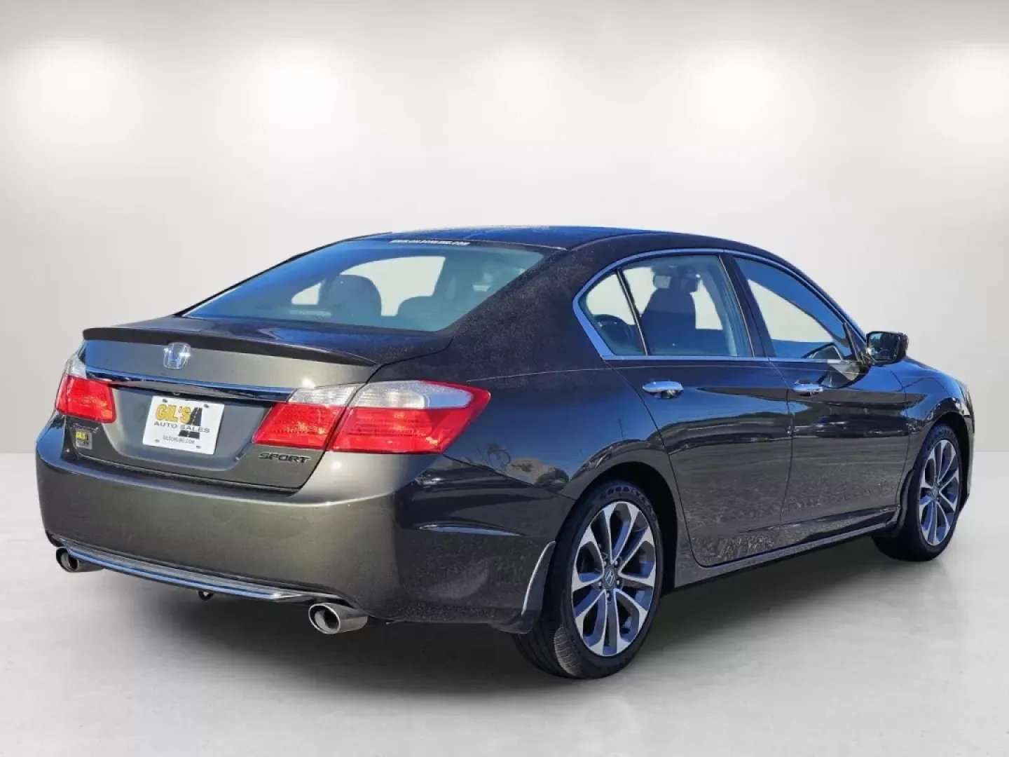 2013 Honda Accord Sdn Sport (1HGCR2F5XDA) with an Other engine, located at 3959 U.S. 80 W, Phenix City, AL, 36870, (334) 297-4885, 32.469296, -85.135185 - Discover the perfect blend of reliability and style with this 2013 Honda Accord Sedan, designed for those who value comfort during their daily commutes or weekend getaways! Whether you're a growing family in need of a spacious vehicle or a budget-conscious buyer looking for a dependable set of wheel - Photo#5