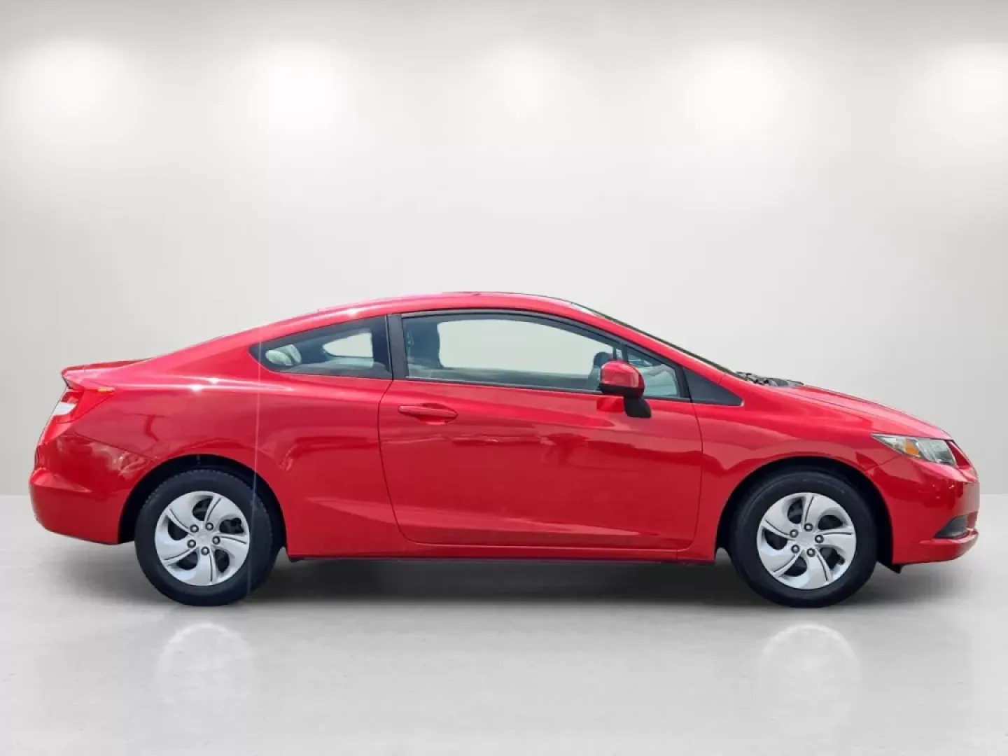 2013 Honda Civic Cpe LX (2HGFG3B52DH) with an Other engine, located at 1430 Gateway Drive, Opelika, AL, 36801, (334) 239-0944, 32.637871, -85.409790 - Are you in the market for a reliable vehicle that fits seamlessly into your lifestyle? Look no further than this 2013 Honda Civic Coupe LX, available now at Gils Auto - Columbus #2. Located at 7000 Northlake Connector, Columbus, GA 31904, we specialize in buy here pay here options, making it easier - Photo#3