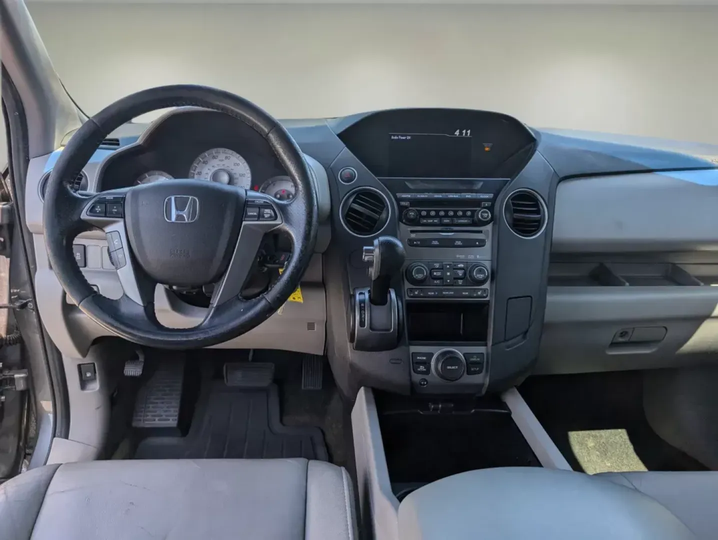 2013 Honda Pilot EX-L (5FNYF3H60DB) with an Gas V6 3.5L/212 engine, 5-Speed Automatic transmission, located at 521 Old Farm Lane Rd, Prattville, AL, 36066, (334) 325-1505, 32.482460, -86.416367 - 2013 Honda Pilot EX-L - Photo#13