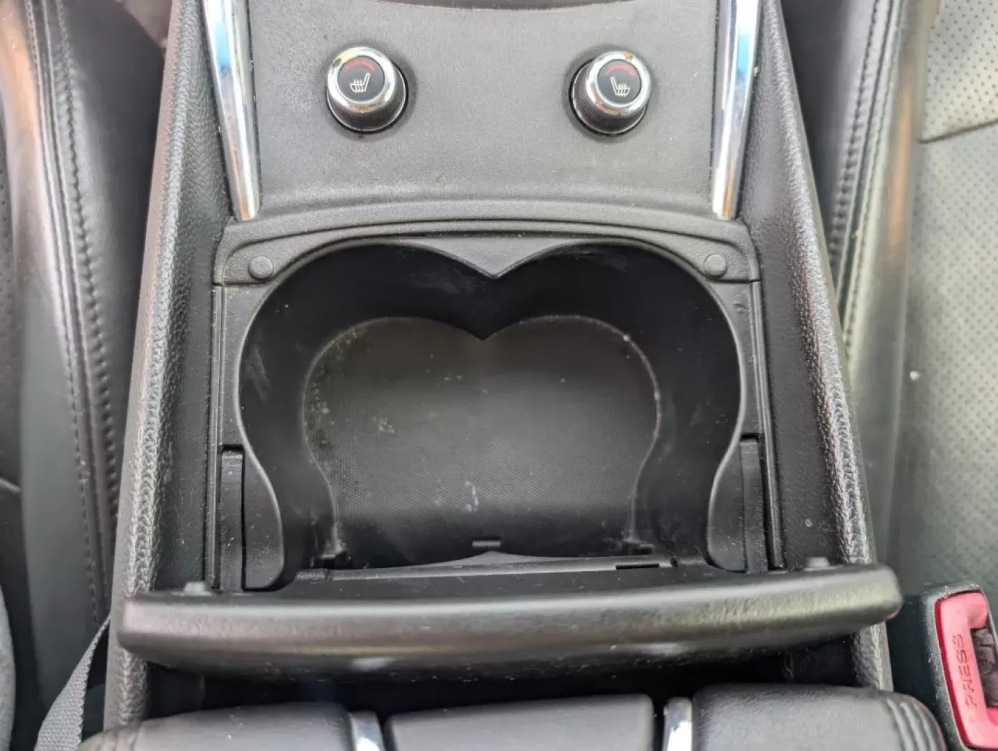 2013 /Graphite Infiniti G37 Sedan Journey (JN1CV6AP2DM) with an Other engine, located at 3959 U.S. 80 W, Phenix City, AL, 36870, (334) 297-4885, 32.469296, -85.135185 - **Elevate Your Daily Drive with the 2013 Infiniti G37 Sedan!**<br /> <br /> Are you ready to transform your daily commute into a luxurious experience? Look no further than this stunning 2013 Infiniti G37 Sedan, now available at Gils Auto in Phenix City, AL! Whether you're navigating the bustling str - Photo#14