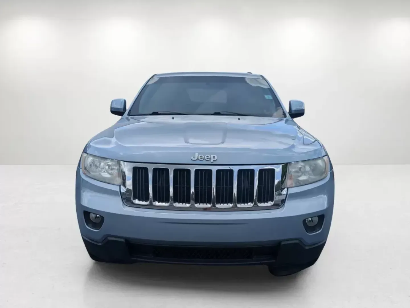 2013 /Black Jeep Grand Cherokee Laredo (1C4RJEAG2DC) with an Gas/Ethanol V6 3.6L/220 engine, 5-Speed Automatic transmission, located at 5115 14th Ave., Columbus, GA, 31904, (706) 323-0345, 32.511494, -84.971046 - **Unleash Your Adventurous Spirit with the 2013 Jeep Grand Cherokee Laredo Ideal for Family Road Trips and Daily Commutes!**<br /> <br /> Are you dreaming of weekend getaways or a reliable companion for your daily commute? Look no further than the 2013 Jeep Grand Cherokee Laredo, now available at G - Photo#1