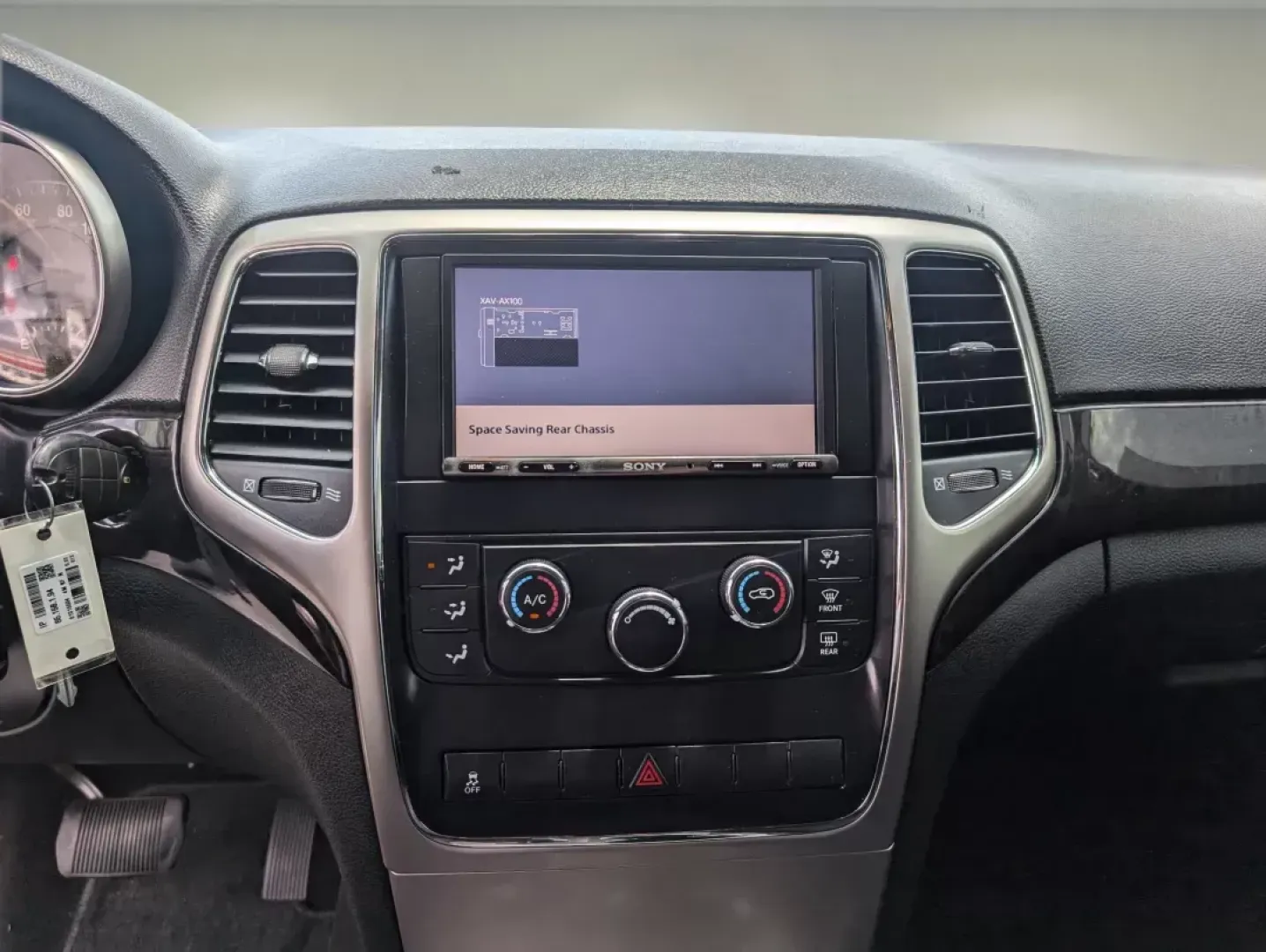 2013 /Black Jeep Grand Cherokee Laredo (1C4RJEAG2DC) with an Gas/Ethanol V6 3.6L/220 engine, 5-Speed Automatic transmission, located at 5115 14th Ave., Columbus, GA, 31904, (706) 323-0345, 32.511494, -84.971046 - **Unleash Your Adventurous Spirit with the 2013 Jeep Grand Cherokee Laredo Ideal for Family Road Trips and Daily Commutes!**<br /> <br /> Are you dreaming of weekend getaways or a reliable companion for your daily commute? Look no further than the 2013 Jeep Grand Cherokee Laredo, now available at G - Photo#14