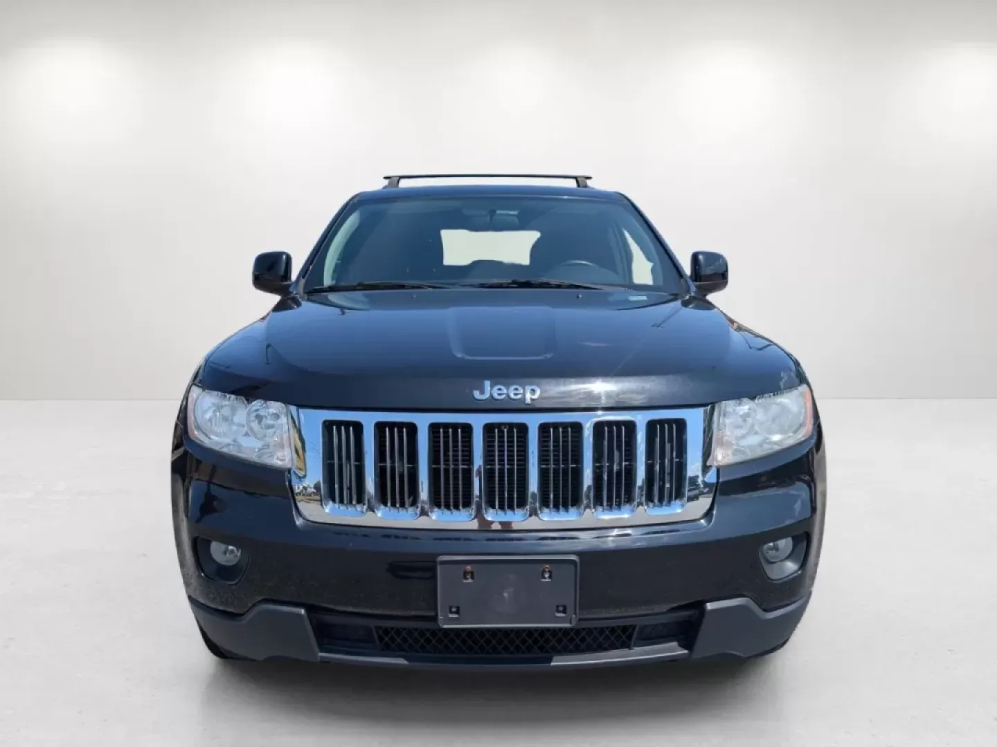 2013 /Black Jeep Grand Cherokee Laredo (1C4RJFAG5DC) with an Other engine, located at 521 Old Farm Lane Rd, Prattville, AL, 36066, (334) 325-1505, 32.482460, -86.416367 - Discover adventure and comfort with this versatile 2013 Jeep Grand Cherokee Laredo, perfect for families on the go or anyone seeking an exhilarating weekend escape. This Sport Utility Vehicle (SUV) effortlessly combines rugged performance with modern conveniences, making it an ideal choice for navig - Photo#0