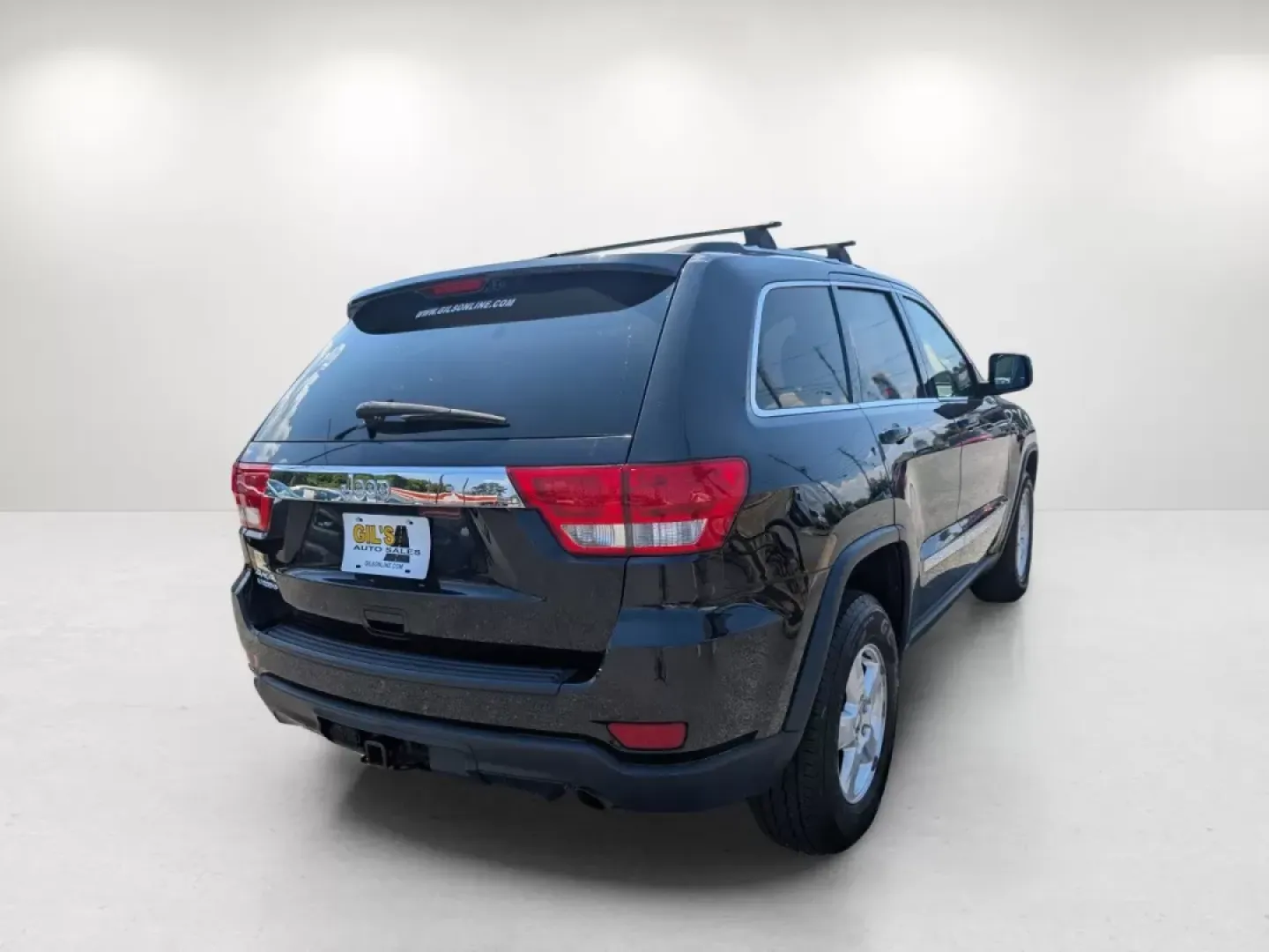 2013 /Black Jeep Grand Cherokee Laredo (1C4RJFAG5DC) with an Other engine, located at 521 Old Farm Lane Rd, Prattville, AL, 36066, (334) 325-1505, 32.482460, -86.416367 - Discover adventure and comfort with this versatile 2013 Jeep Grand Cherokee Laredo, perfect for families on the go or anyone seeking an exhilarating weekend escape. This Sport Utility Vehicle (SUV) effortlessly combines rugged performance with modern conveniences, making it an ideal choice for navig - Photo#3