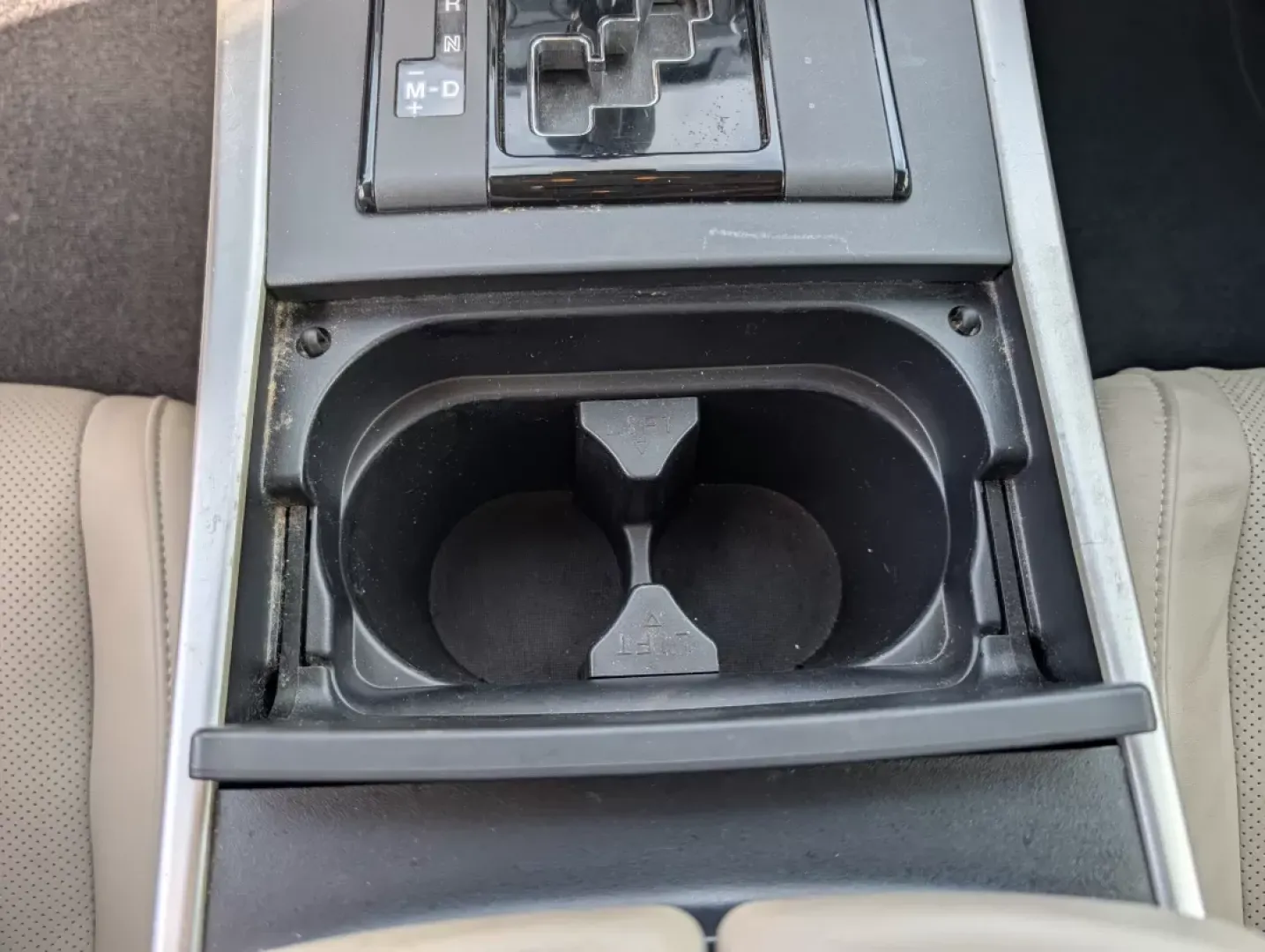 2013 Mazda CX-9 Grand Touring (JM3TB2DA1D0) with an Other engine, located at 3959 U.S. 80 W, Phenix City, AL, 36870, (334) 297-4885, 32.469296, -85.135185 - **Discover Adventure with the 2013 Mazda CX-9 Grand Touring at Gils Auto - Your Trusted Buy Here Pay Here Dealership in Phenix City, AL!**<br /> <br /> Are you ready to elevate your family adventures? The 2013 Mazda CX-9 Grand Touring is the perfect companion for your journeys, whether it's a weeken - Photo#15