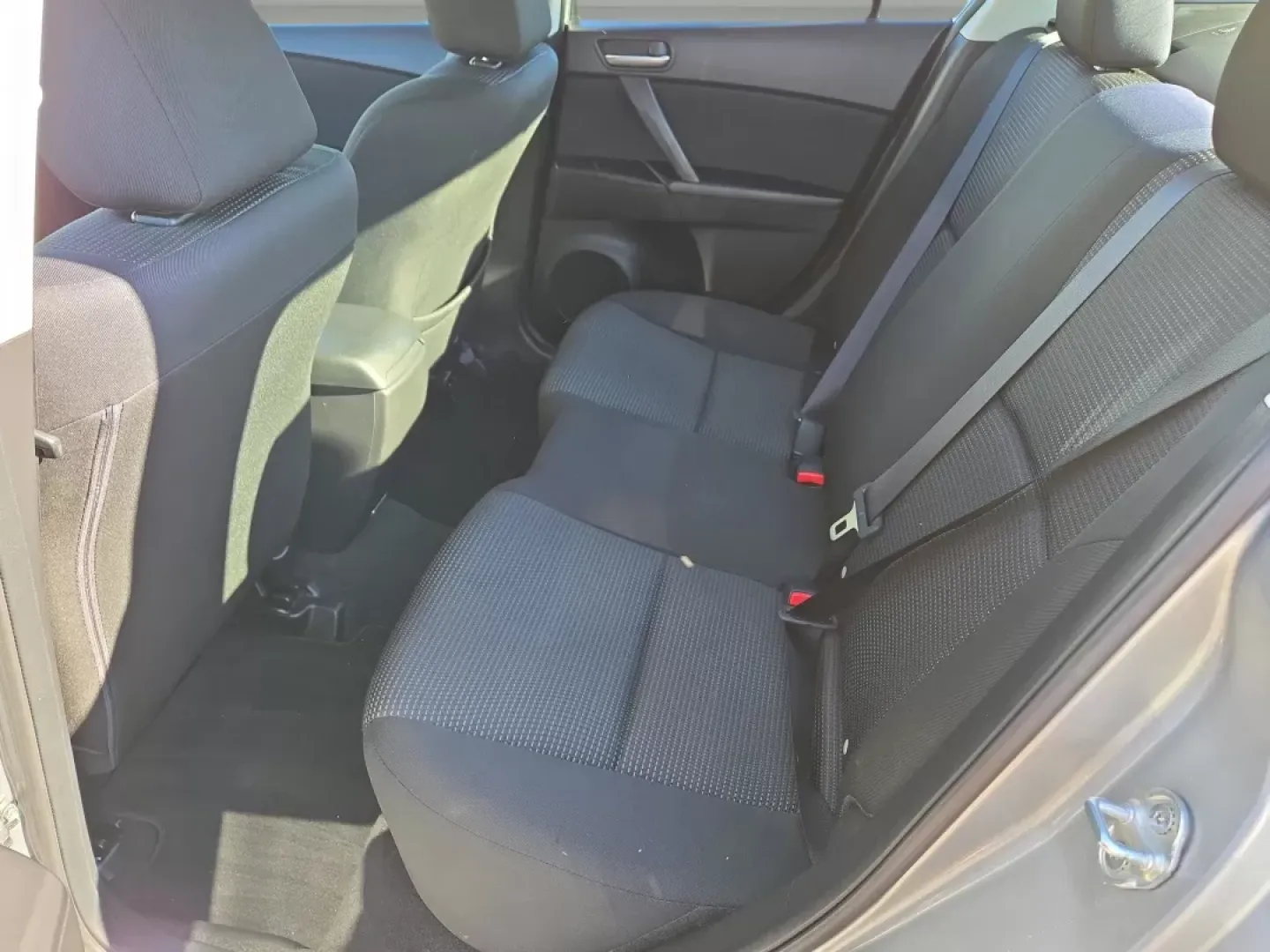 2013 Mazda Mazda3 i Sport (JM1BL1U79D1) with an Other engine, located at 1430 Gateway Drive, Opelika, AL, 36801, (334) 239-0944, 32.637871, -85.409790 - **Discover Your Next Adventure with the 2013 Mazda3 i Sport at Gils Auto!**<br /> <br /> Are you ready to elevate your daily commute or embark on weekend adventures? Look no further than this 2013 Mazda3 i Sport, available now at Gils Auto in Phenix City, AL. Designed for budget-conscious buyers, th - Photo#12