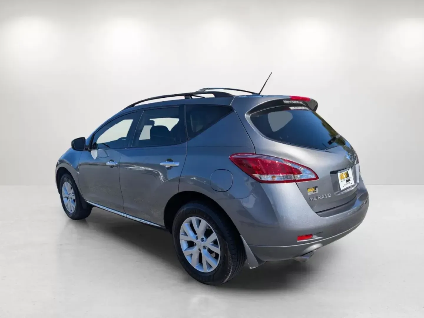 2013 /Black Nissan Murano SL (JN8AZ1MUXDW) with an Other engine, located at 3959 U.S. 80 W, Phenix City, AL, 36870, (334) 297-4885, 32.469296, -85.135185 - **Elevate Your Commute with the 2013 Nissan Murano SL at Gils Auto!**<br /> <br /> Are you ready to transform your daily drive into an enjoyable experience? Meet the 2013 Nissan Murano SL, your ideal companion for long commutes and weekend adventures. With its luxurious interior, advanced technology - Photo#7