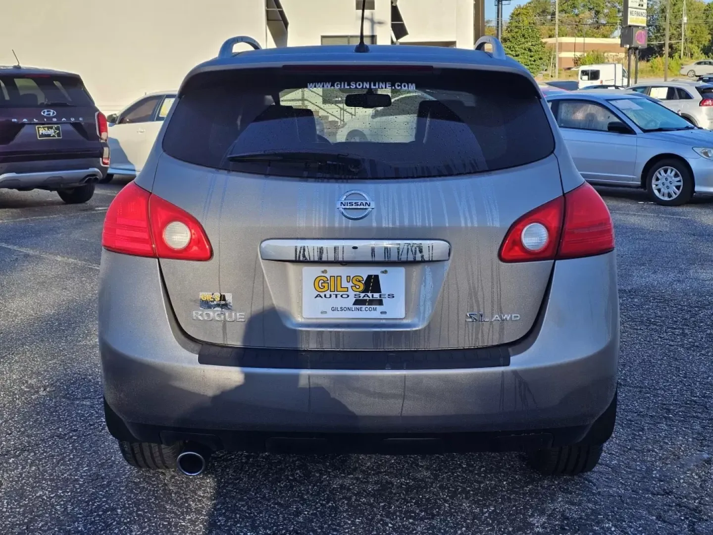 2013 /Gray Nissan Rogue SL (JN8AS5MV4DW) with an Other engine, located at 521 Old Farm Lane Rd, Prattville, AL, 36066, (334) 325-1505, 32.482460, -86.416367 - **Explore New Horizons with the 2013 Nissan Rogue SL AWD at Gils Auto - Your Trusted Buy Here Pay Here Dealer in Phenix City, AL!**<br /> <br /> Are you ready to take your adventures to the next level? Whether you're a busy parent navigating carpool duties, a commuter tackling daily traffic, or an a - Photo#5