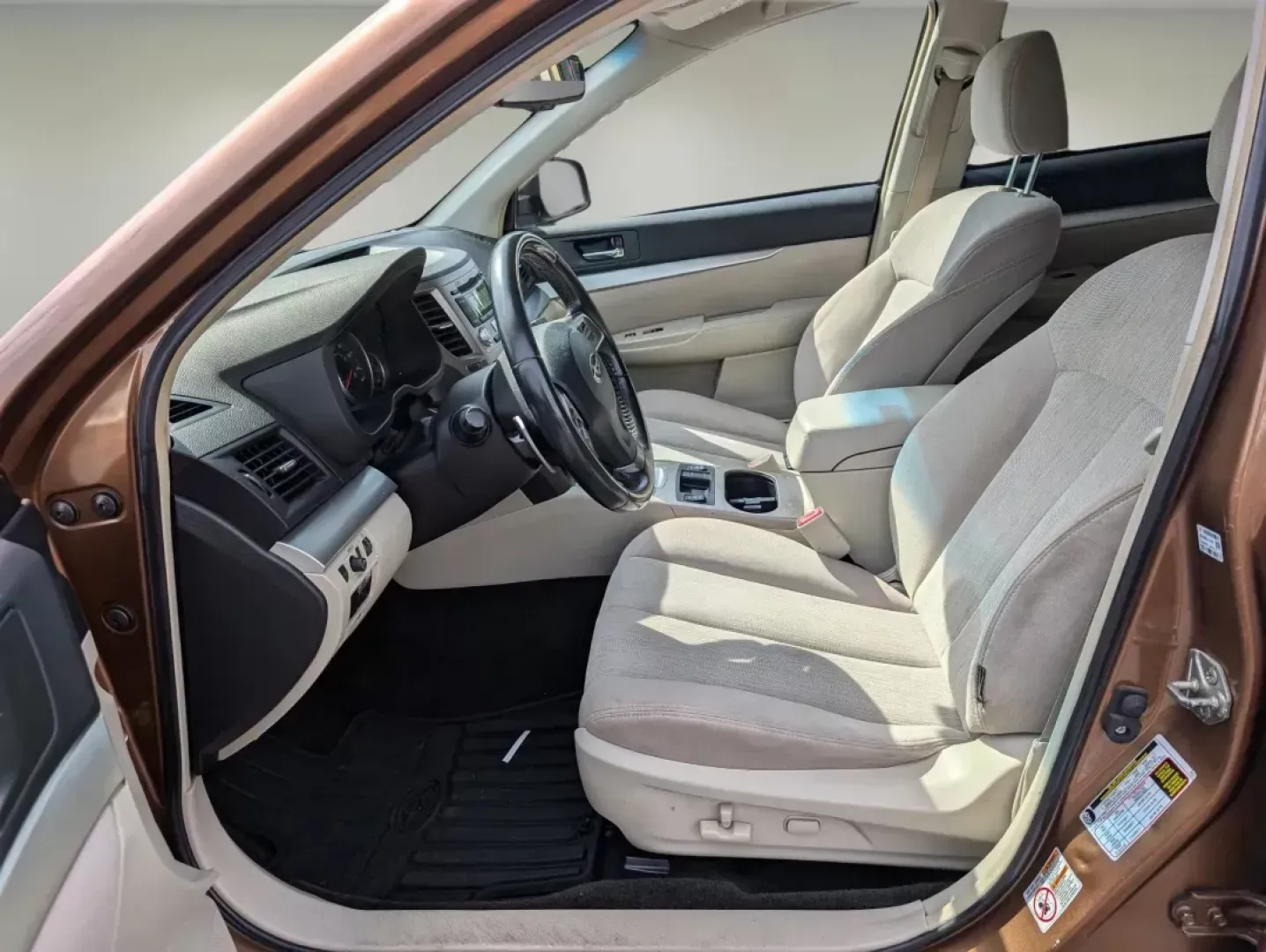 2013 /Ivory Striated Subaru Outback 2.5i Premium (4S4BRCCCXD3) with an Other engine, located at 1430 Gateway Drive, Opelika, AL, 36801, (334) 239-0944, 32.637871, -85.409790 - 2013 Subaru Outback 2.5i Premium - Photo#10