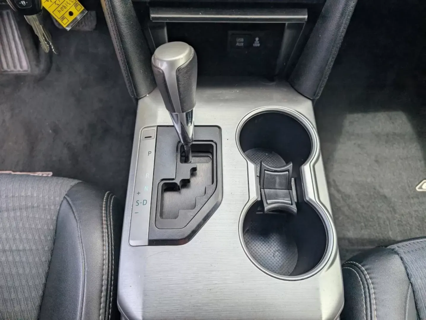 2013 Toyota Camry SE (4T1BF1FK5DU) with an Other engine, located at 7000 Northlake Connector, Columbus, GA, 31904, (706) 987-8085, 32.524975, -84.978134 - Are you ready to upgrade your daily drive with a reliable sedan that combines style and efficiency? Look no further than this stunning 2013 Toyota Camry SE, available now at Gils Auto in Phenix City, AL! Whether you're commuting through the bustling streets of downtown or running errands around the - Photo#12