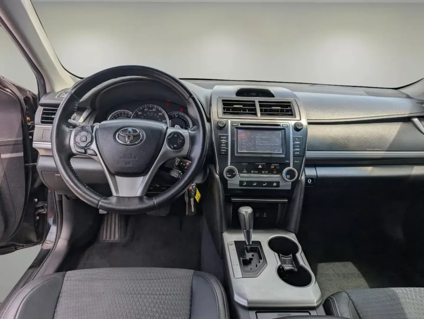 2013 Toyota Camry SE (4T1BF1FK5DU) with an Other engine, located at 7000 Northlake Connector, Columbus, GA, 31904, (706) 987-8085, 32.524975, -84.978134 - Are you ready to upgrade your daily drive with a reliable sedan that combines style and efficiency? Look no further than this stunning 2013 Toyota Camry SE, available now at Gils Auto in Phenix City, AL! Whether you're commuting through the bustling streets of downtown or running errands around the - Photo#17