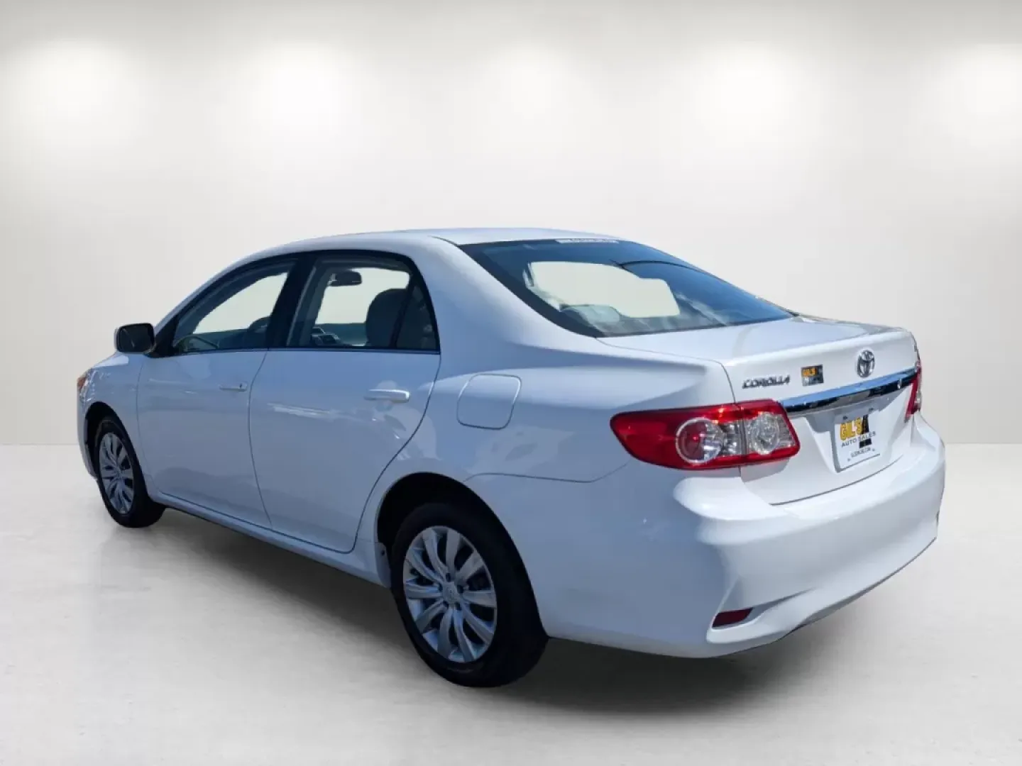 2013 Toyota Corolla LE Special Edition (2T1BU4EE2DC) with an Other engine, located at 7000 Northlake Connector, Columbus, GA, 31904, (706) 987-8085, 32.524975, -84.978134 - ### Experience Unmatched Versatility with the 2013 Toyota Corolla LE Special Edition<br /> <br /> Are you looking for a reliable sedan that seamlessly fits into your busy lifestyle? Whether you're commuting to work, running errands, or planning family outings, the 2013 Toyota Corolla LE Special Edit - Photo#6