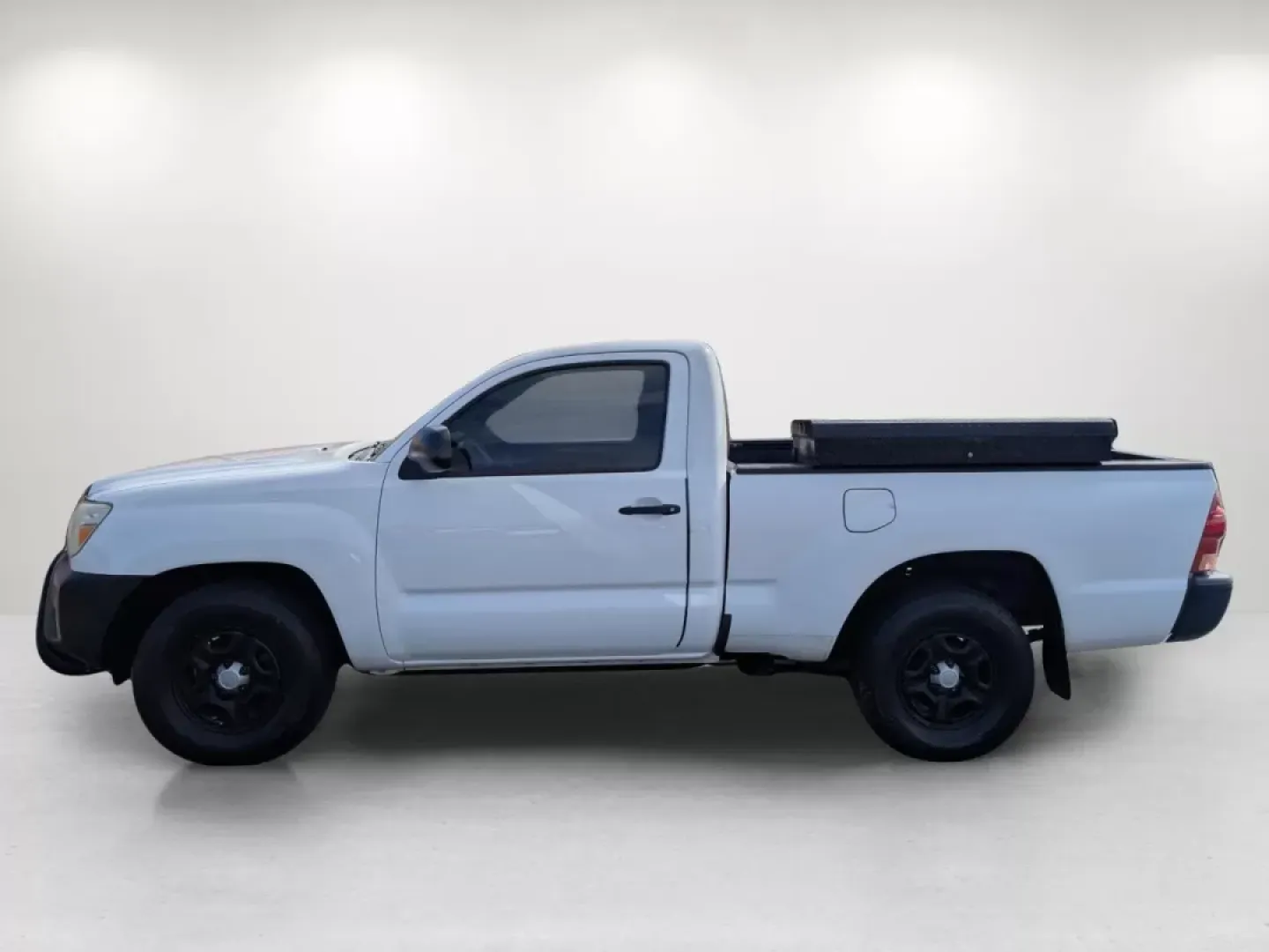 2013 Toyota Tacoma (5TFNX4CN6DX) with an Other engine, located at 1430 Gateway Drive, Opelika, AL, 36801, (334) 239-0944, 32.637871, -85.409790 - Unlock a world of adventure with the 2013 Toyota Tacoma, a versatile pickup truck that perfectly balances utility and comfort. Whether you're a growing family seeking reliable transportation, a weekend warrior ready for off-road excursions, or a budget-conscious buyer in need of a dependable vehicle - Photo#6