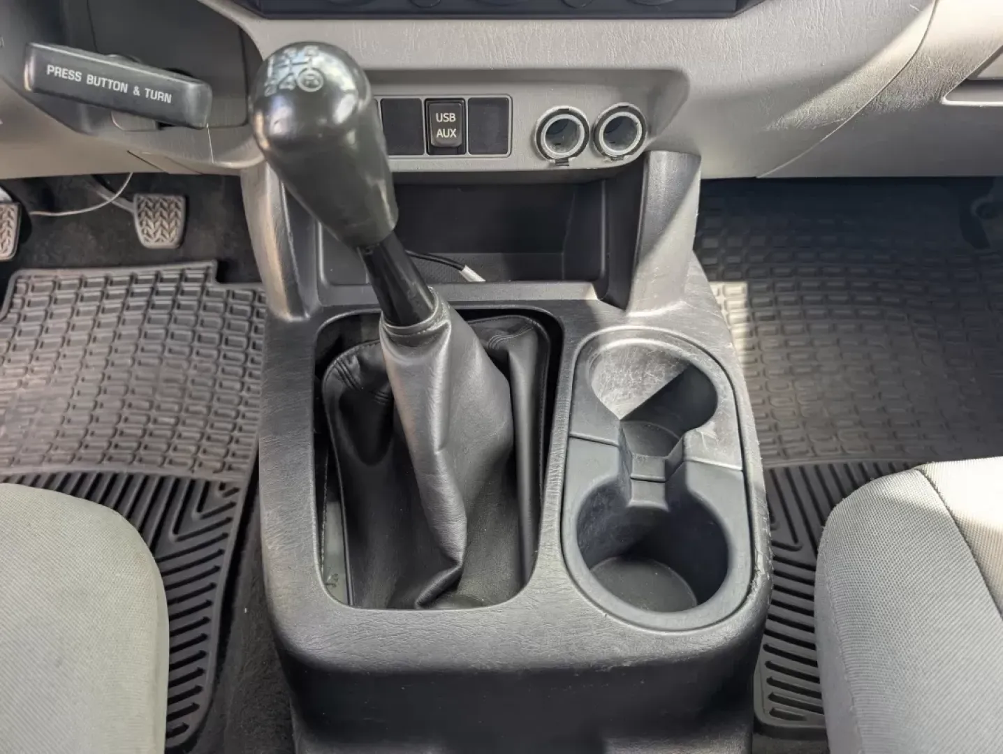 2013 Toyota Tacoma (5TFNX4CN6DX) with an Other engine, located at 1430 Gateway Drive, Opelika, AL, 36801, (334) 239-0944, 32.637871, -85.409790 - Unlock a world of adventure with the 2013 Toyota Tacoma, a versatile pickup truck that perfectly balances utility and comfort. Whether you're a growing family seeking reliable transportation, a weekend warrior ready for off-road excursions, or a budget-conscious buyer in need of a dependable vehicle - Photo#9