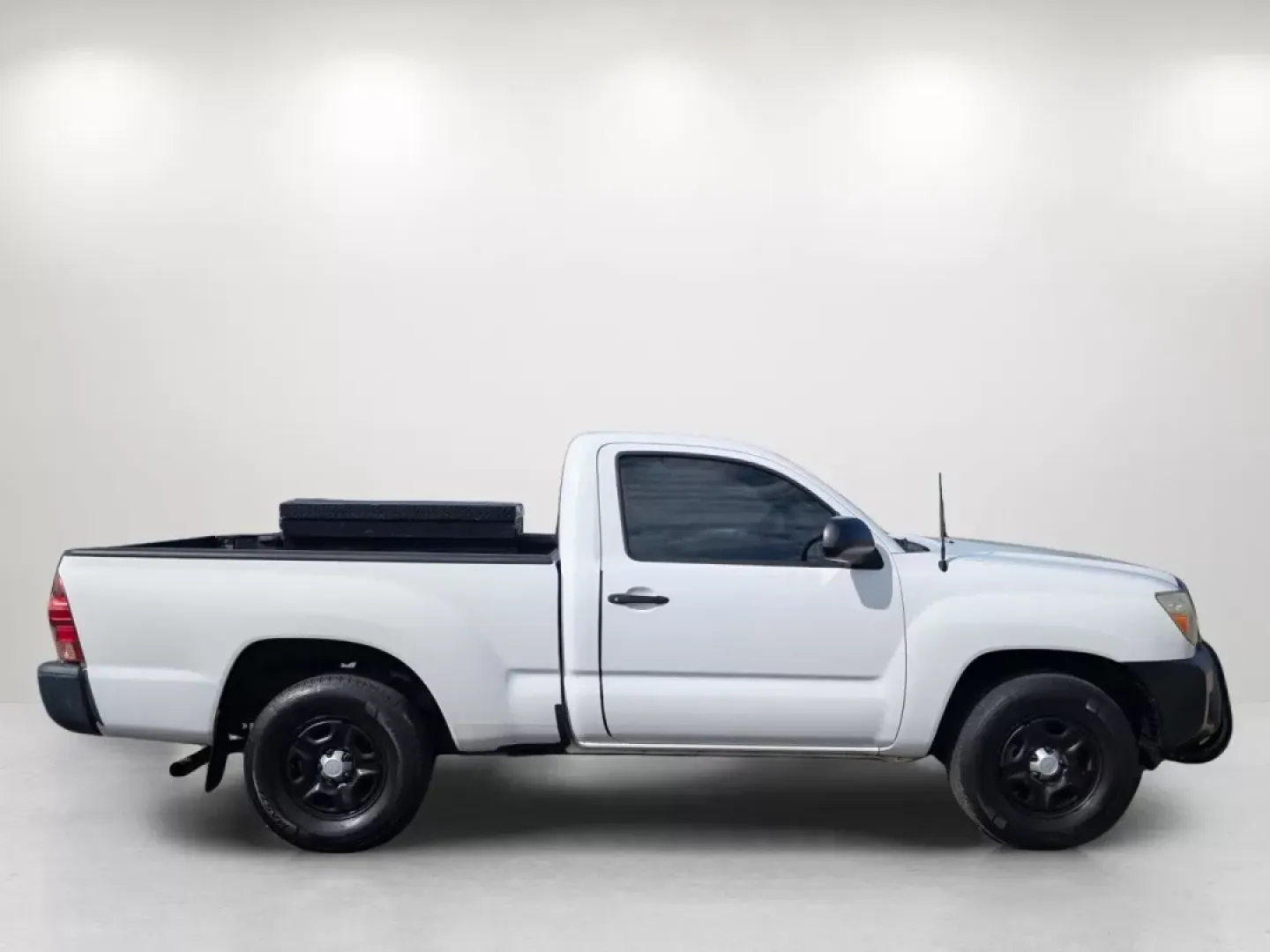 2013 Toyota Tacoma (5TFNX4CN6DX) with an Other engine, located at 1430 Gateway Drive, Opelika, AL, 36801, (334) 239-0944, 32.637871, -85.409790 - Unlock a world of adventure with the 2013 Toyota Tacoma, a versatile pickup truck that perfectly balances utility and comfort. Whether you're a growing family seeking reliable transportation, a weekend warrior ready for off-road excursions, or a budget-conscious buyer in need of a dependable vehicle - Photo#14