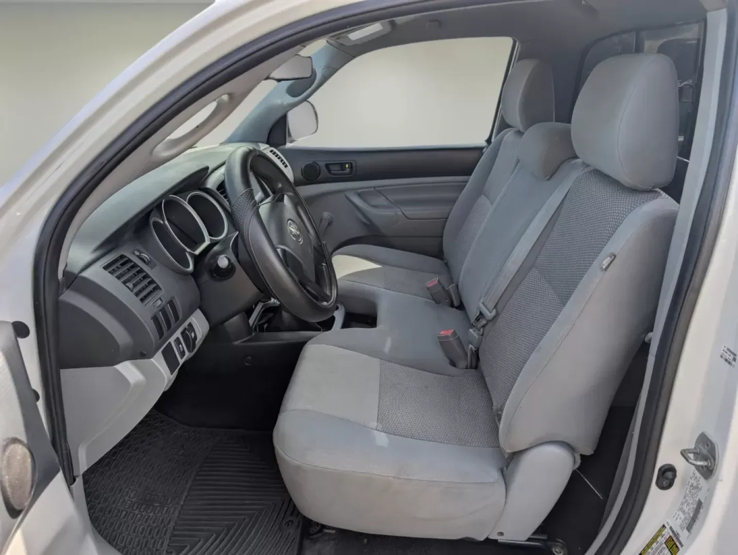 2013 Toyota Tacoma (5TFNX4CN6DX) with an Other engine, located at 1430 Gateway Drive, Opelika, AL, 36801, (334) 239-0944, 32.637871, -85.409790 - Unlock a world of adventure with the 2013 Toyota Tacoma, a versatile pickup truck that perfectly balances utility and comfort. Whether you're a growing family seeking reliable transportation, a weekend warrior ready for off-road excursions, or a budget-conscious buyer in need of a dependable vehicle - Photo#15