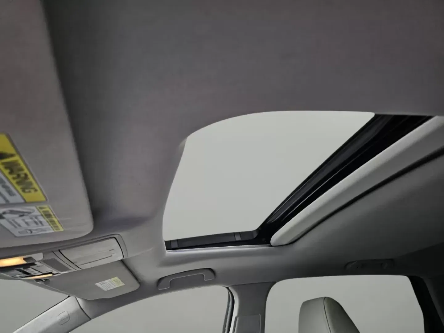 2014 Acura MDX Tech Pkg (5FRYD3H49EB) with an Other engine, located at 3959 U.S. 80 W, Phenix City, AL, 36870, (334) 297-4885, 32.469296, -85.135185 - ### Elevate Your Family Adventures with the 2014 Acura MDX from Gils Auto!<br /> <br /> Are you on the hunt for a family-friendly SUV that combines luxury with performance? The 2014 Acura MDX is your perfect match, providing a spacious and comfortable ride that's ideal for both weekend getaways and - Photo#11