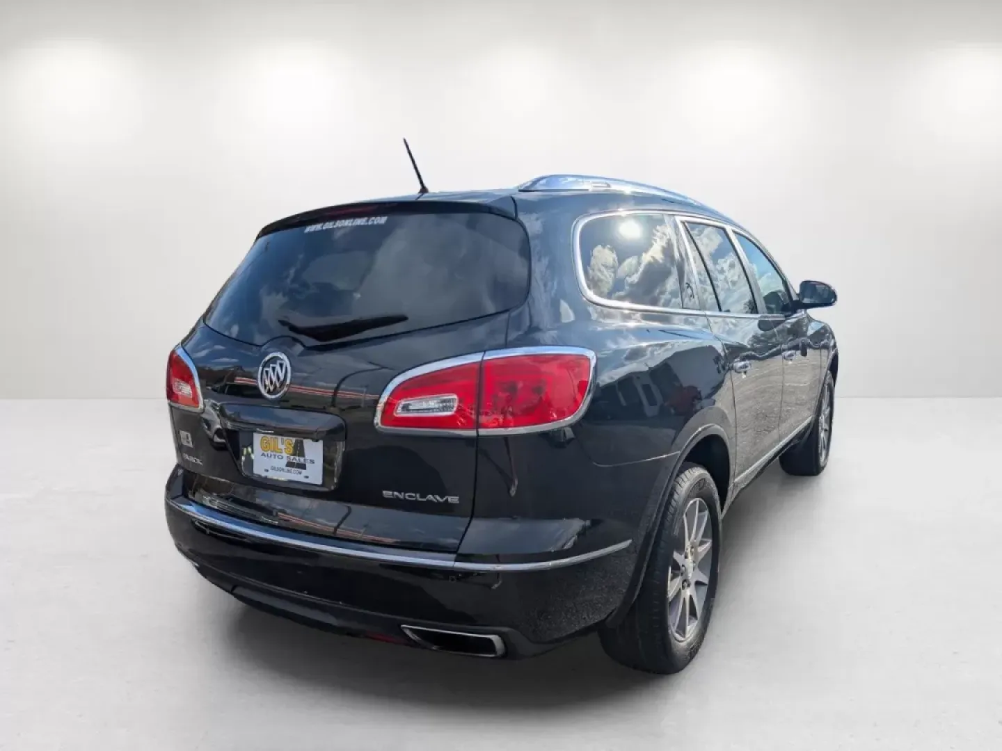 2014 /Titanium Buick Enclave Leather (5GAKRBKD3EJ) with an Other engine, located at 3959 U.S. 80 W, Phenix City, AL, 36870, (334) 297-4885, 32.469296, -85.135185 - **Discover the Perfect Family Companion: 2014 Buick Enclave at Gils Auto - Phenix City, AL**<br /> <br /> Are you on the lookout for a vehicle that can accommodate your growing family while providing comfort, safety, and style? Look no further than this stunning 2014 Buick Enclave! With its spacious - Photo#5