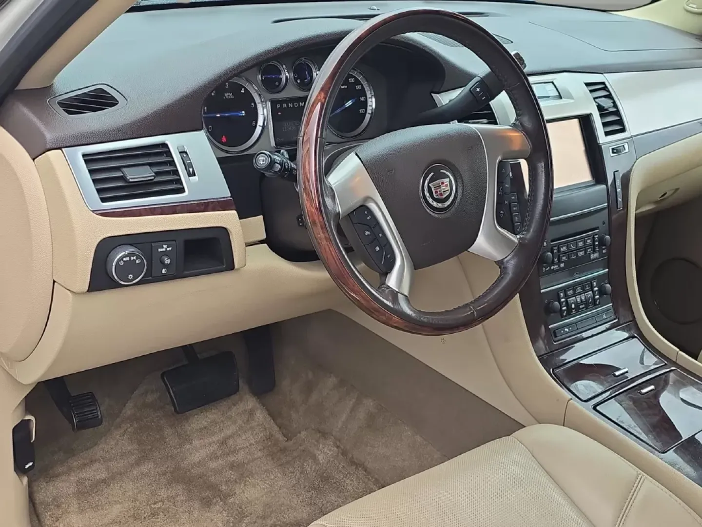 2014 /Cashmere w/Cocoa Accents Cadillac Escalade Premium (1GYS3CEF2ER) with an Other engine, located at 5115 14th Ave., Columbus, GA, 31904, (706) 323-0345, 32.511494, -84.971046 - Experience the ultimate in luxury and performance with the 2014 Cadillac Escalade, available now at Gils Auto in Phenix City, AL. This stunning SUV is designed for families, adventurers, and commuters alike, offering ample space, advanced technology, and refined features that cater to a variety of l - Photo#9