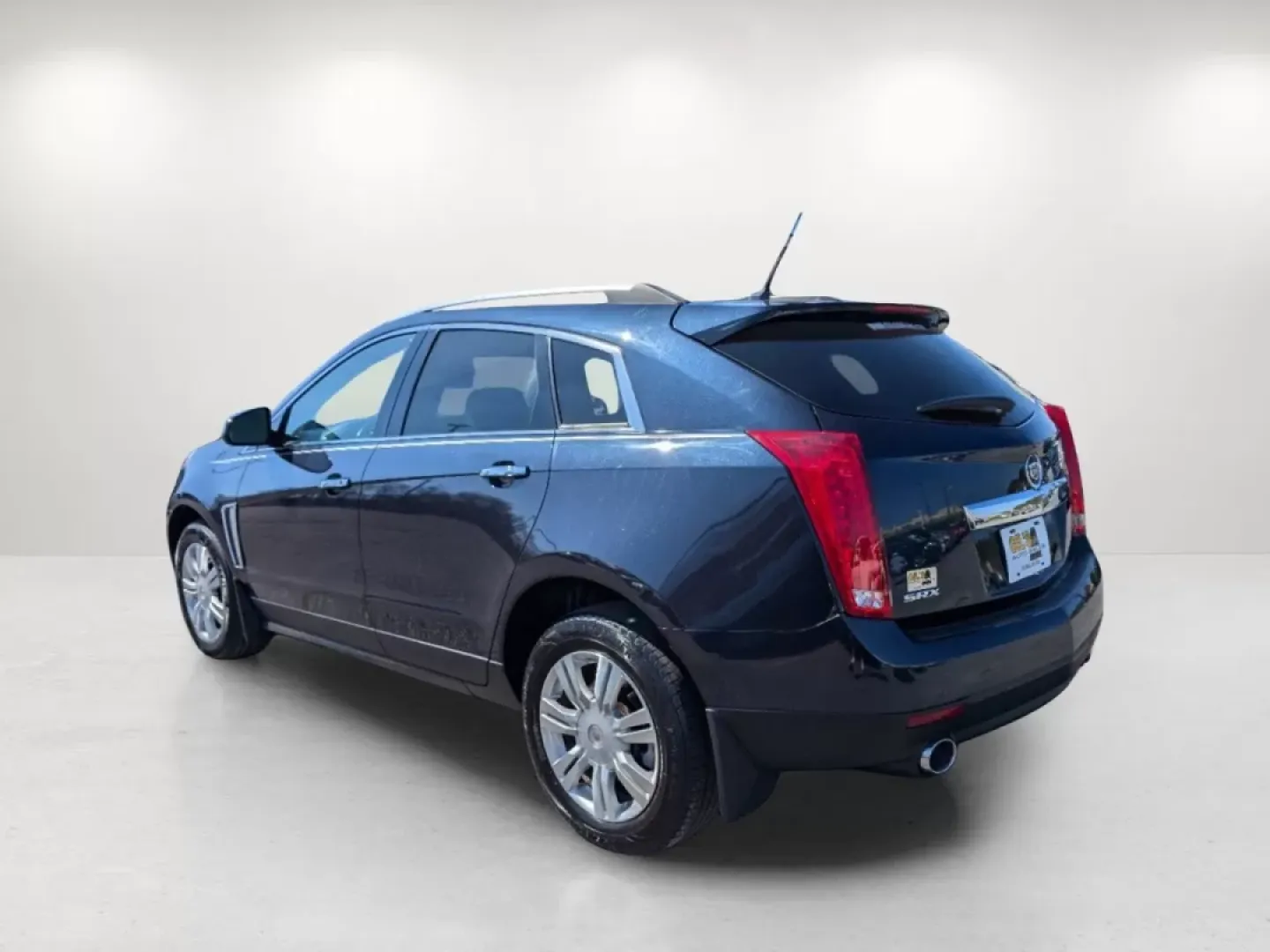 2014 /Light Titanium w/Ebony accents Cadillac SRX Luxury Collection (3GYFNBE30ES) with an Other engine, located at 804 22nd Ave, Phenix City, AL, 36870, (334) 297-1860, 32.484749, -85.024475 - **Elevate Your Lifestyle with the 2014 Cadillac SRX Luxury Collection at Gils Auto** <br /> <br /> Are you ready to experience the perfect blend of luxury and functionality? Whether you're a growing family in need of a spacious SUV, a daily commuter seeking comfort, or someone who loves weekend get - Photo#7
