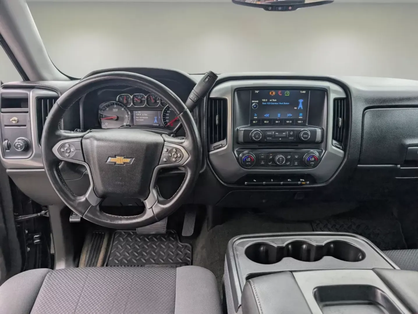 2014 /Jet Black Chevrolet Silverado 1500 LT (1GCRCREC2EZ) with an Other engine, located at 3959 U.S. 80 W, Phenix City, AL, 36870, (334) 297-4885, 32.469296, -85.135185 - Are you ready to take your adventures to the next level? The 2014 Chevrolet Silverado 1500 LT is the perfect companion for anyone looking to tackle daily commutes or weekend getaways with ease. With its robust capabilities and spacious interior, this extended cab pickup is designed for those who app - Photo#12