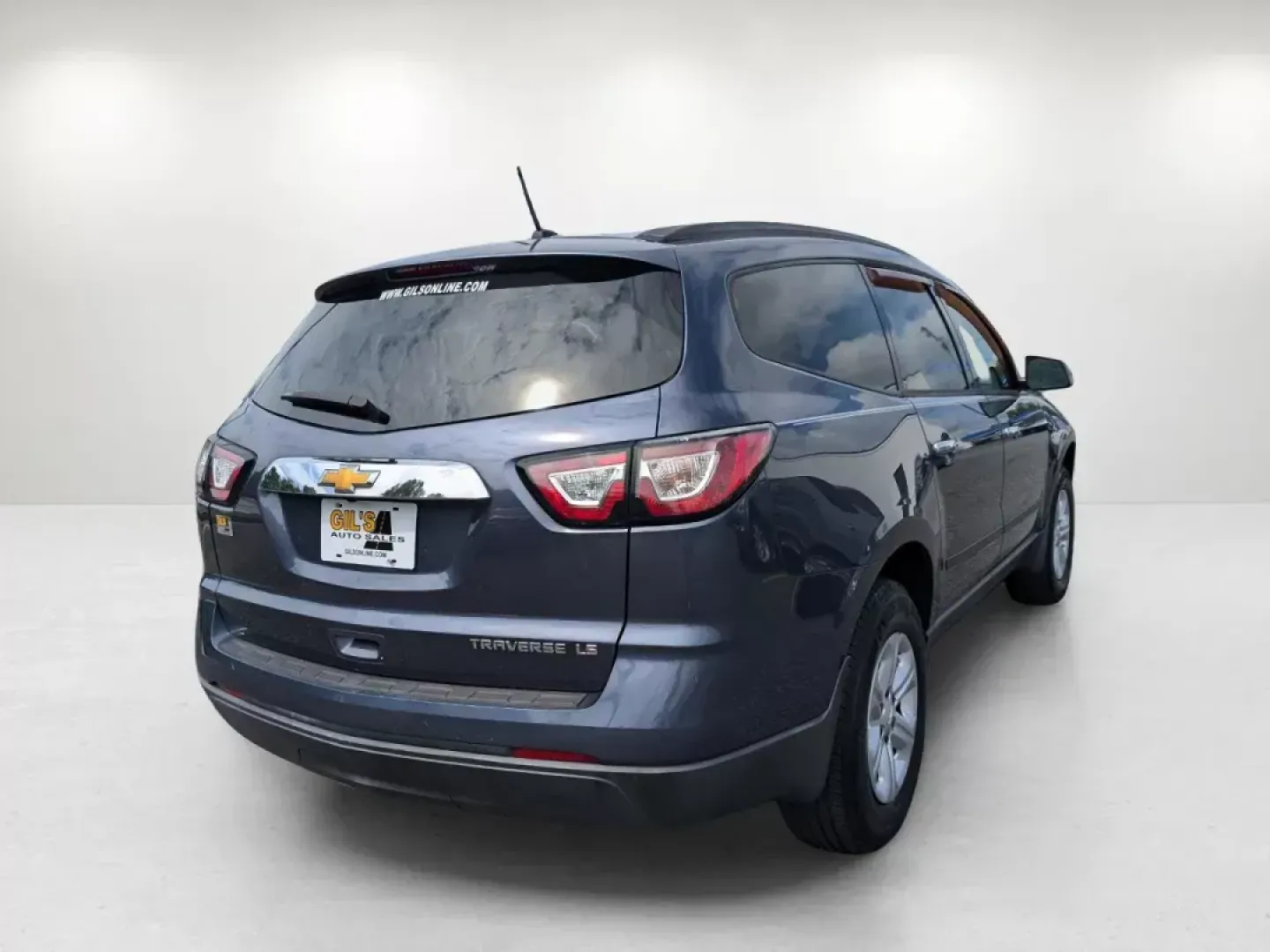 2014 /Dk Titanium/Lt Titanium Chevrolet Traverse LS (1GNKRFED6EJ) with an Other engine, located at 5115 14th Ave., Columbus, GA, 31904, (706) 323-0345, 32.511494, -84.971046 - **Adventure Awaits with the 2014 Chevrolet Traverse at Gils Auto - Columbus!**<br /> <br /> If you're looking for an SUV that can handle your family adventures, daily commutes, and weekend getaways, the 2014 Chevrolet Traverse is your perfect companion. With its spacious interior and robust capabili - Photo#4