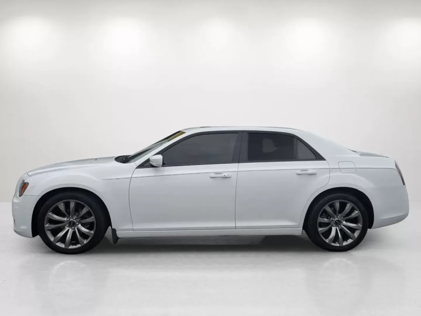 2014 /Ambassador Blue/Black Chrysler 300 300S (2C3CCABG3EH) with an Other engine, located at 5115 14th Ave., Columbus, GA, 31904, (706) 323-0345, 32.511494, -84.971046 - **Experience Luxury and Performance with the 2014 Chrysler 300S at Gils Auto!**<br /> <br /> Imagine cruising through Phenix City, AL, in a stylish sedan that seamlessly blends luxury with powerful performance-a vehicle that's perfect for both your daily commute and spontaneous weekend adventures. T - Photo#7