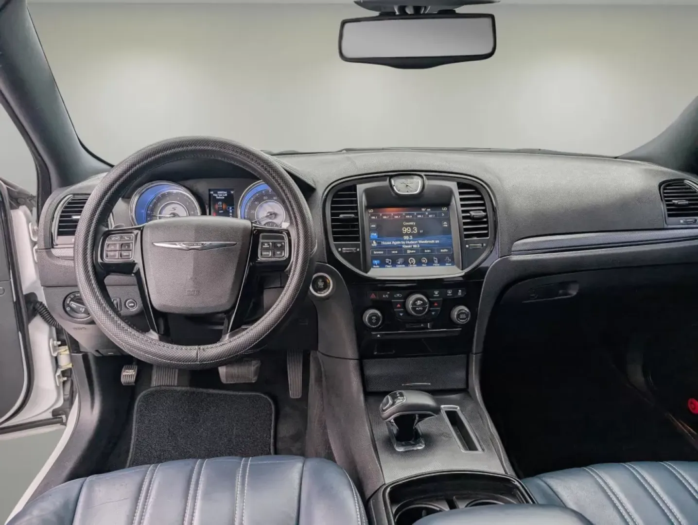 2014 /Ambassador Blue/Black Chrysler 300 300S (2C3CCABG3EH) with an Other engine, located at 5115 14th Ave., Columbus, GA, 31904, (706) 323-0345, 32.511494, -84.971046 - **Experience Luxury and Performance with the 2014 Chrysler 300S at Gils Auto!**<br /> <br /> Imagine cruising through Phenix City, AL, in a stylish sedan that seamlessly blends luxury with powerful performance-a vehicle that's perfect for both your daily commute and spontaneous weekend adventures. T - Photo#10