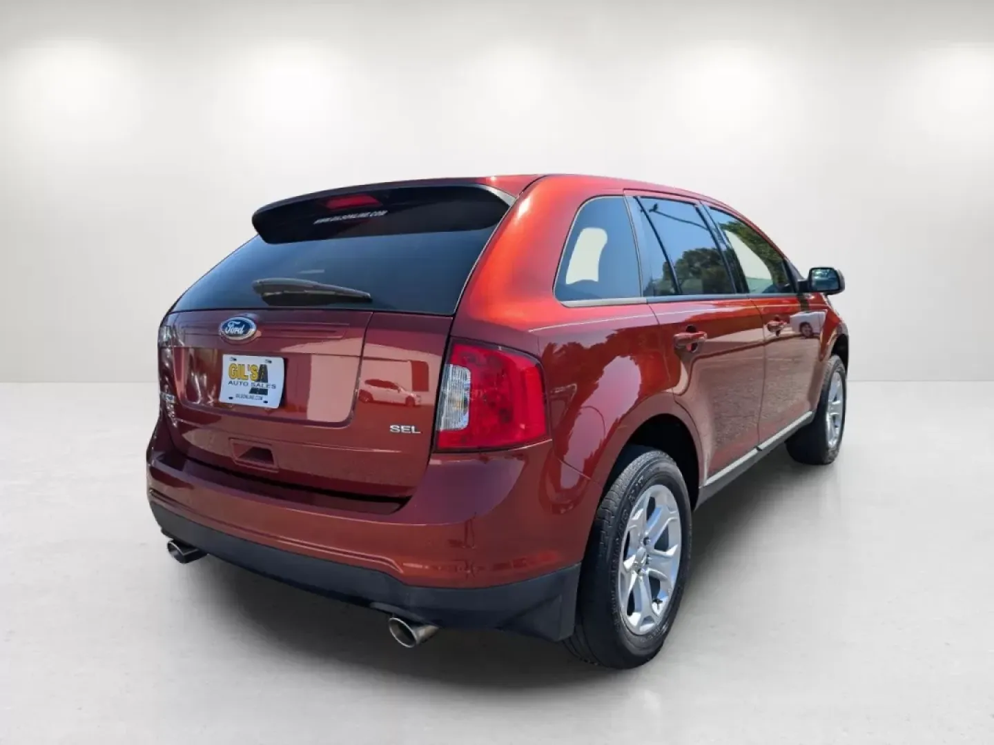 2014 Ford Edge SEL (2FMDK3JC5EB) with an Other engine, located at 7000 Northlake Connector, Columbus, GA, 31904, (706) 987-8085, 32.524975, -84.978134 - Are you searching for the perfect SUV to elevate your everyday adventures? Look no further than this stunning 2014 Ford Edge SEL at Gils Auto in Phenix City, AL. Perfect for growing families or anyone looking for a reliable vehicle for their daily commute, this versatile SUV offers a blend of comfor - Photo#4