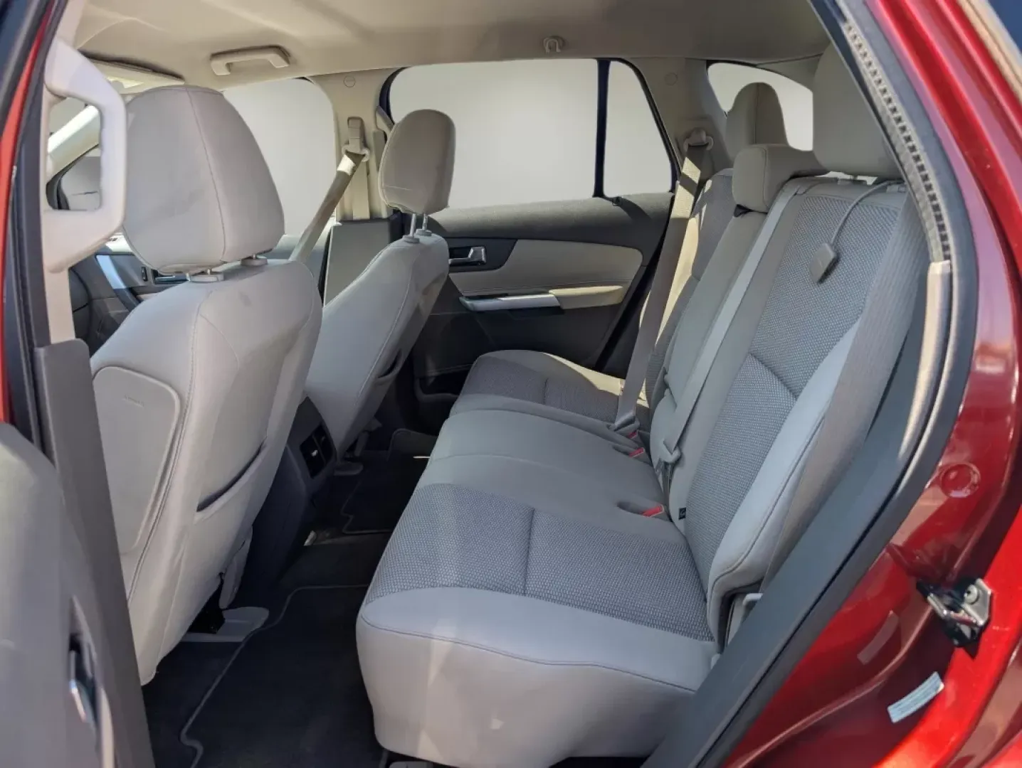 2014 Ford Edge SEL (2FMDK3JC5EB) with an Other engine, located at 7000 Northlake Connector, Columbus, GA, 31904, (706) 987-8085, 32.524975, -84.978134 - Are you searching for the perfect SUV to elevate your everyday adventures? Look no further than this stunning 2014 Ford Edge SEL at Gils Auto in Phenix City, AL. Perfect for growing families or anyone looking for a reliable vehicle for their daily commute, this versatile SUV offers a blend of comfor - Photo#10