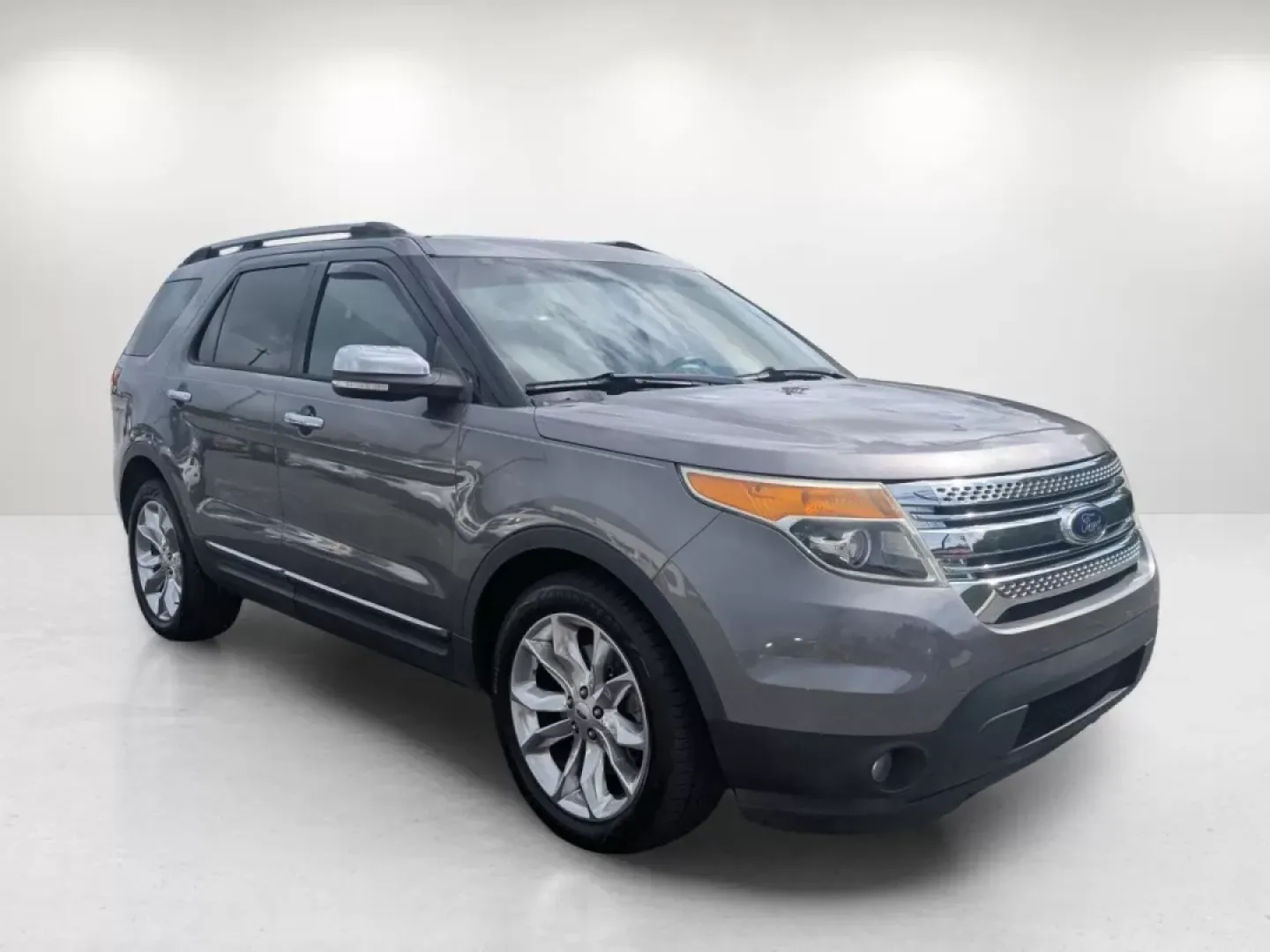 2014 Ford Explorer XLT (1FM5K7D87EG) with an Other engine, located at 804 22nd Ave, Phenix City, AL, 36870, (334) 297-1860, 32.484749, -85.024475 - 2014 Ford Explorer XLT - Photo#2