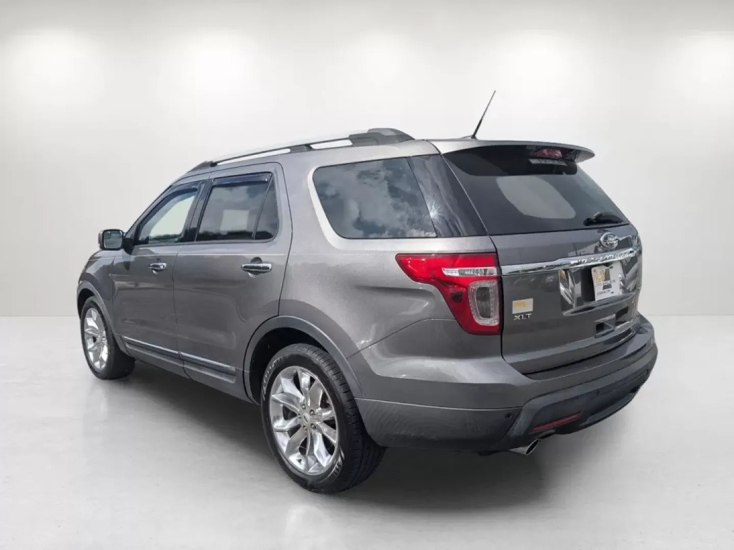 2014 Ford Explorer XLT (1FM5K7D87EG) with an Other engine, located at 804 22nd Ave, Phenix City, AL, 36870, (334) 297-1860, 32.484749, -85.024475 - 2014 Ford Explorer XLT - Photo#6
