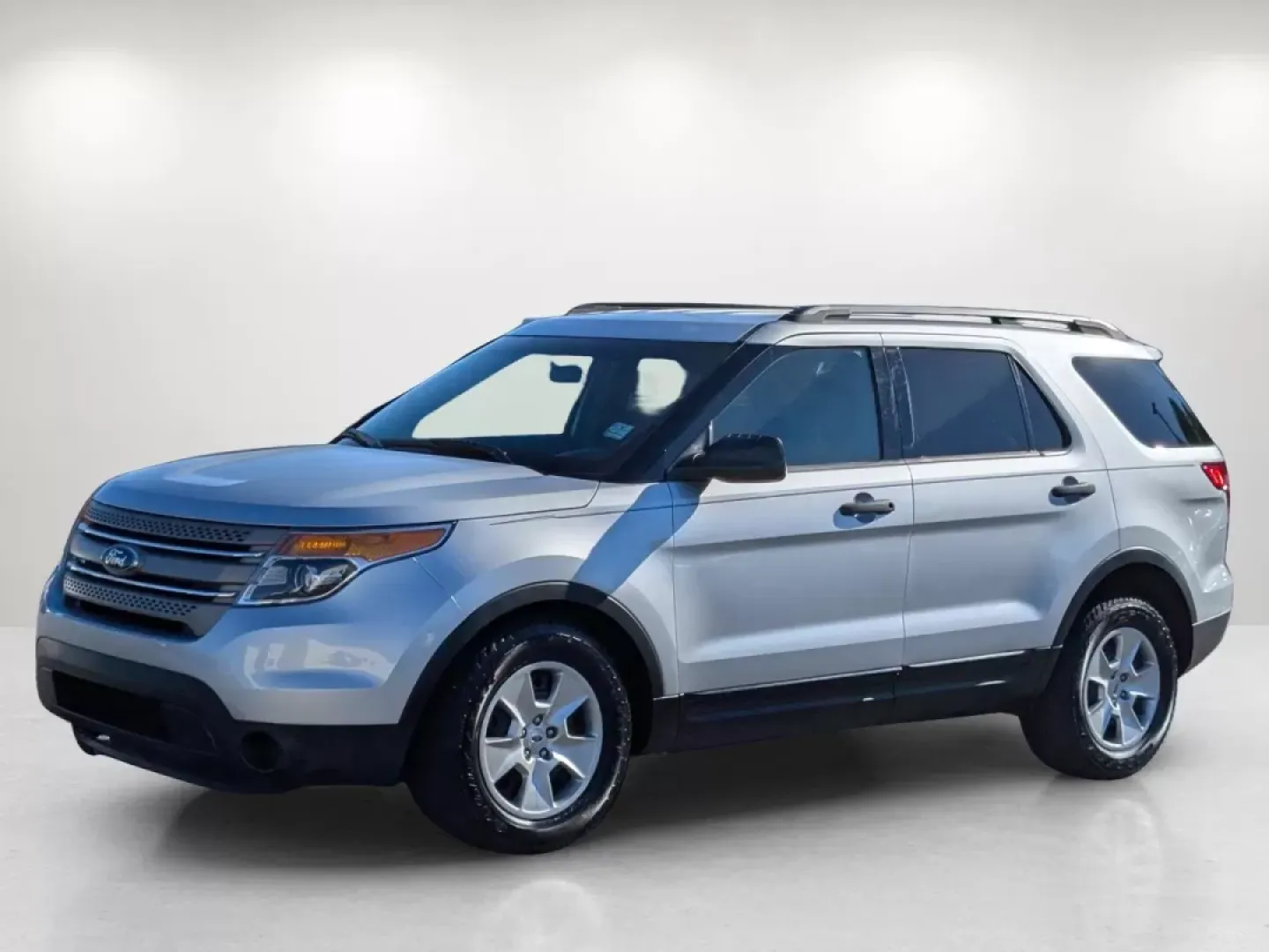 2014 Ford Explorer Base (1FM5K8B84EG) with an Other engine, located at 5115 14th Ave., Columbus, GA, 31904, (706) 323-0345, 32.511494, -84.971046 - **Explore New Adventures with the 2014 Ford Explorer at Gils Auto in Phenix City, AL!**<br /> <br /> Are you ready to elevate your family outings, weekend road trips, or daily commutes? The 2014 Ford Explorer combines versatility, comfort, and reliability, making it an ideal choice for those seeking - Photo#15