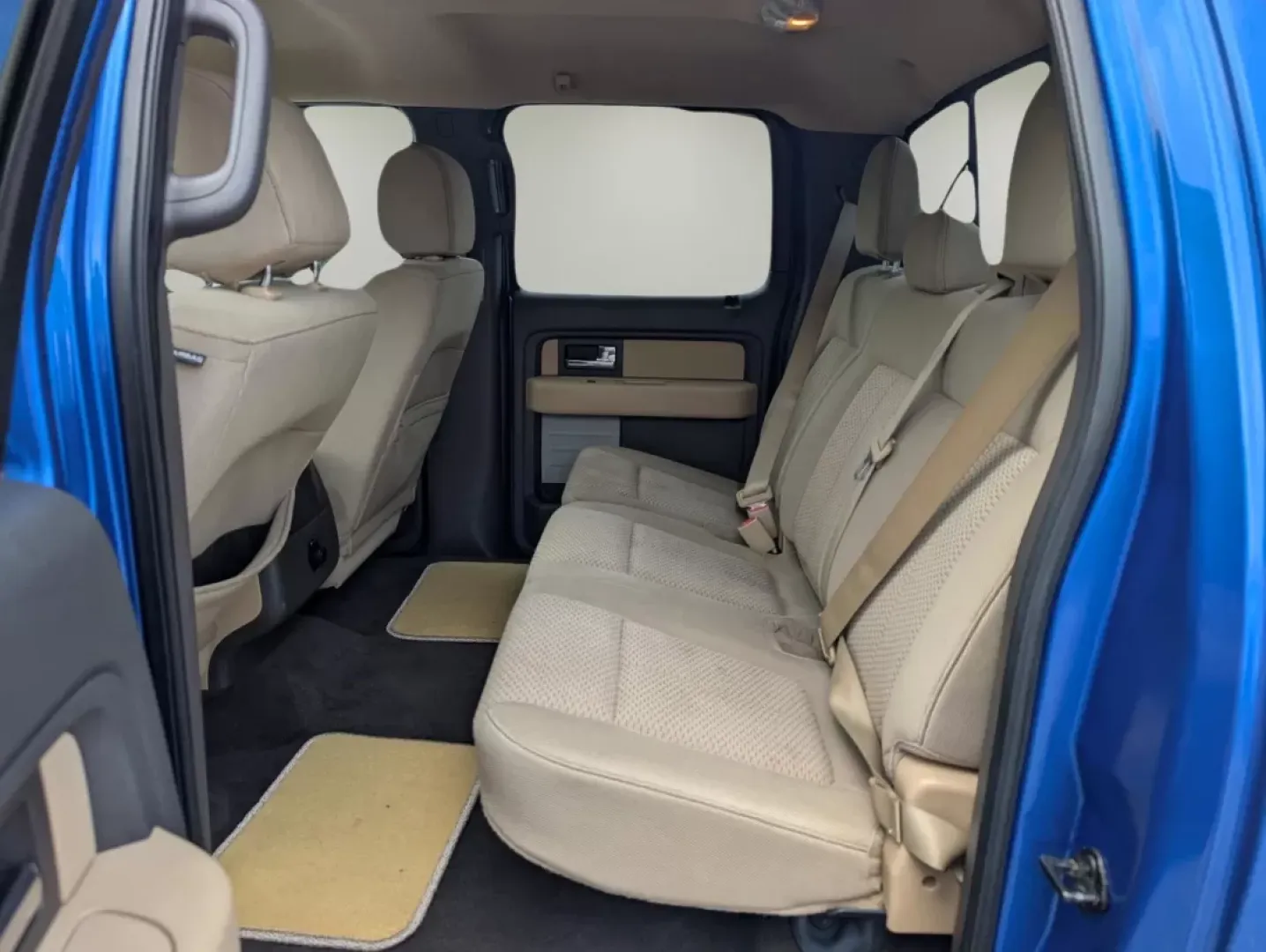 2014 Ford F-150 XLT (1FTFW1EF7EF) with an Other engine, located at 1430 Gateway Drive, Opelika, AL, 36801, (334) 239-0944, 32.637871, -85.409790 - **Take on Life's Adventures with the 2014 Ford F-150 at Gils Auto - Phenix City!**<br /> <br /> If you're looking for a vehicle that can effortlessly transition from daily commutes to weekend adventures, the 2014 Ford F-150 Crew Cab Pickup is the perfect choice for you. This rugged yet refined truck - Photo#18