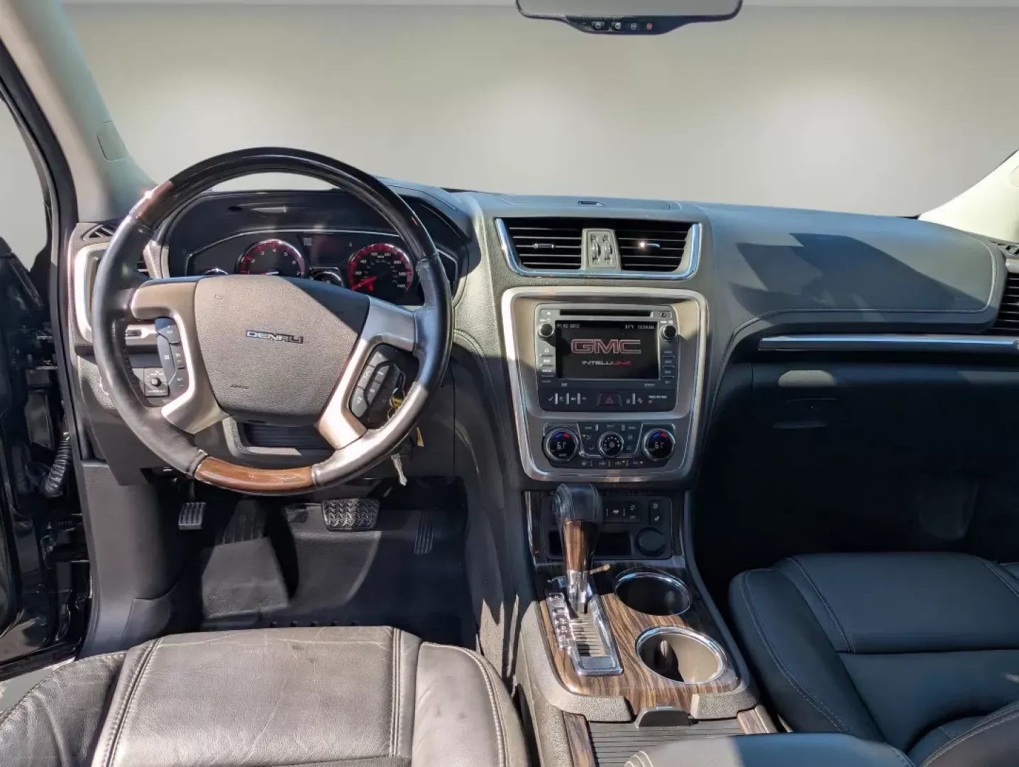 2014 /Ebony GMC Acadia Denali (1GKKVTKD4EJ) with an Other engine, located at 3959 U.S. 80 W, Phenix City, AL, 36870, (334) 297-4885, 32.469296, -85.135185 - **Experience the Family-Friendly Adventure with This 2014 GMC Acadia Denali!**<br /> <br /> Are you ready to elevate your family adventures? The 2014 GMC Acadia Denali offers a blend of elegance and practicality, making it the perfect SUV for growing families and weekend explorers alike. With spacio - Photo#13