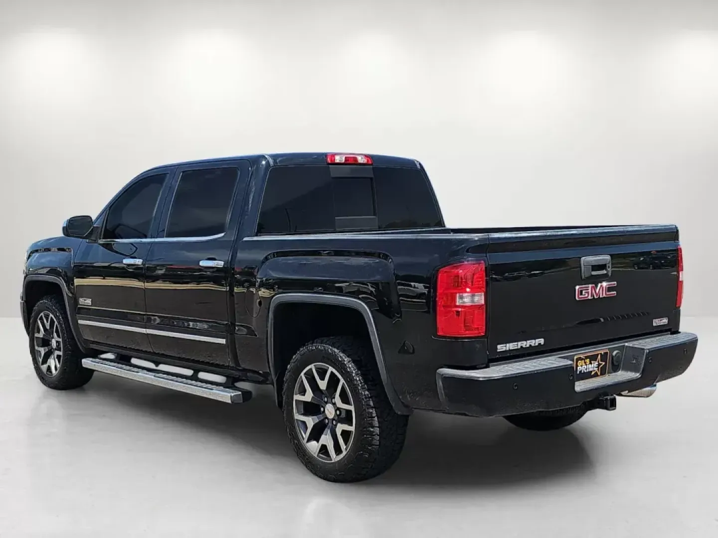 2014 /Jet Black GMC Sierra 1500 SLT (3GTU2VEC1EG) with an Other engine, located at 521 Old Farm Lane Rd, Prattville, AL, 36066, (334) 325-1505, 32.482460, -86.416367 - **Unleash Your Adventurous Spirit with the 2014 GMC Sierra 1500 SLT Perfect for Weekend Getaways!**<br /> <br /> If you're seeking a trusty companion for your weekend adventures, look no further than this stunning 2014 GMC Sierra 1500 SLT, available now at Gils Auto in Prattville, AL. This powerful - Photo#7