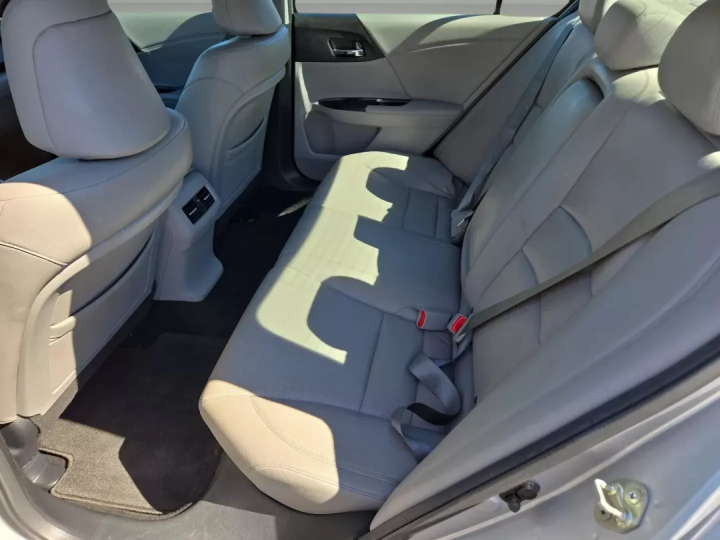 2014 Honda Accord Sedan EX-L (1HGCR3F85EA) with an Other engine, located at 3959 U.S. 80 W, Phenix City, AL, 36870, (334) 297-4885, 32.469296, -85.135185 - **Experience Luxury and Reliability with This 2014 Honda Accord EX-L Sedan, Perfect for Your Lifestyle!**<br /> <br /> If you're seeking a vehicle that seamlessly blends comfort, reliability, and advanced features for your daily commute or weekend adventures, look no further than this stunning 2014 - Photo#12