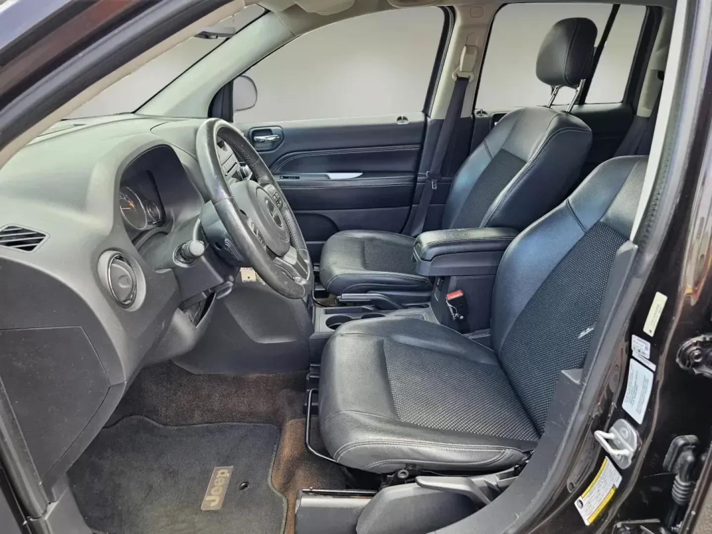 2014 /Dark Slate Gray Jeep Compass Latitude (1C4NJCEA9ED) with an Other engine, located at 521 Old Farm Lane Rd, Prattville, AL, 36066, (334) 325-1505, 32.482460, -86.416367 - **Unleash Your Adventurous Side with the 2014 Jeep Compass Latitude! Perfect for Your Next Journey!**<br /> <br /> Are you in search of a vehicle that fits your adventurous spirit and is also perfect for your daily life? Look no further! The 2014 Jeep Compass Latitude is designed for those who crave - Photo#8