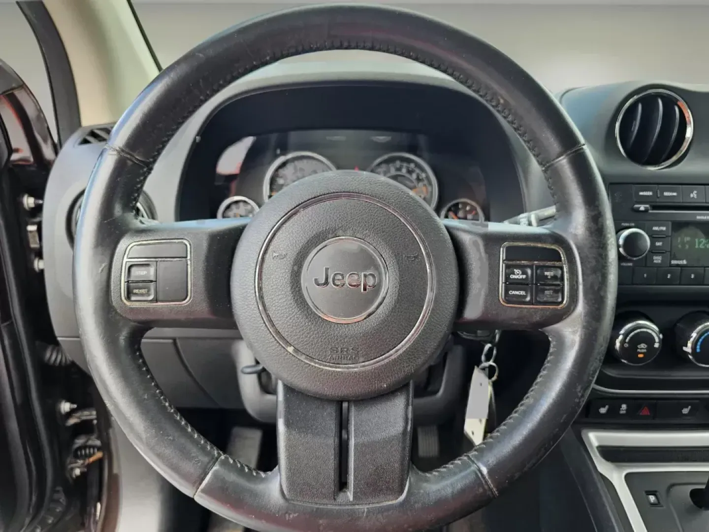 2014 /Dark Slate Gray Jeep Compass Latitude (1C4NJCEA9ED) with an Other engine, located at 521 Old Farm Lane Rd, Prattville, AL, 36066, (334) 325-1505, 32.482460, -86.416367 - **Unleash Your Adventurous Side with the 2014 Jeep Compass Latitude! Perfect for Your Next Journey!**<br /> <br /> Are you in search of a vehicle that fits your adventurous spirit and is also perfect for your daily life? Look no further! The 2014 Jeep Compass Latitude is designed for those who crave - Photo#9
