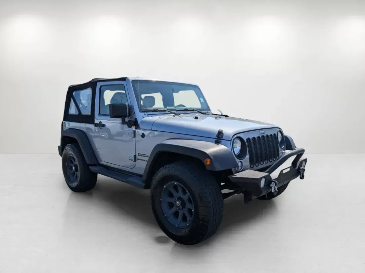 2014 /Black Jeep Wrangler Sport (1C4AJWAG7EL) with an Regular Unleaded V-6 3.6 L/220 engine, 5-Speed Automatic w/OD transmission, located at 1430 Gateway Drive, Opelika, AL, 36801, (334) 239-0944, 32.637871, -85.409790 - 2014 Jeep Wrangler Sport - Photo#2