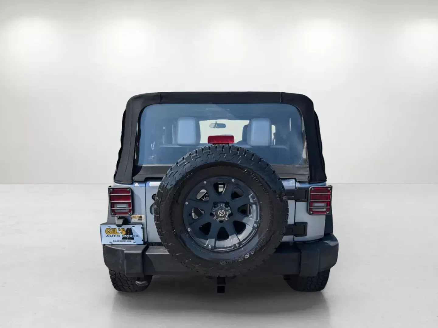 2014 /Black Jeep Wrangler Sport (1C4AJWAG7EL) with an Regular Unleaded V-6 3.6 L/220 engine, 5-Speed Automatic w/OD transmission, located at 1430 Gateway Drive, Opelika, AL, 36801, (334) 239-0944, 32.637871, -85.409790 - 2014 Jeep Wrangler Sport - Photo#5