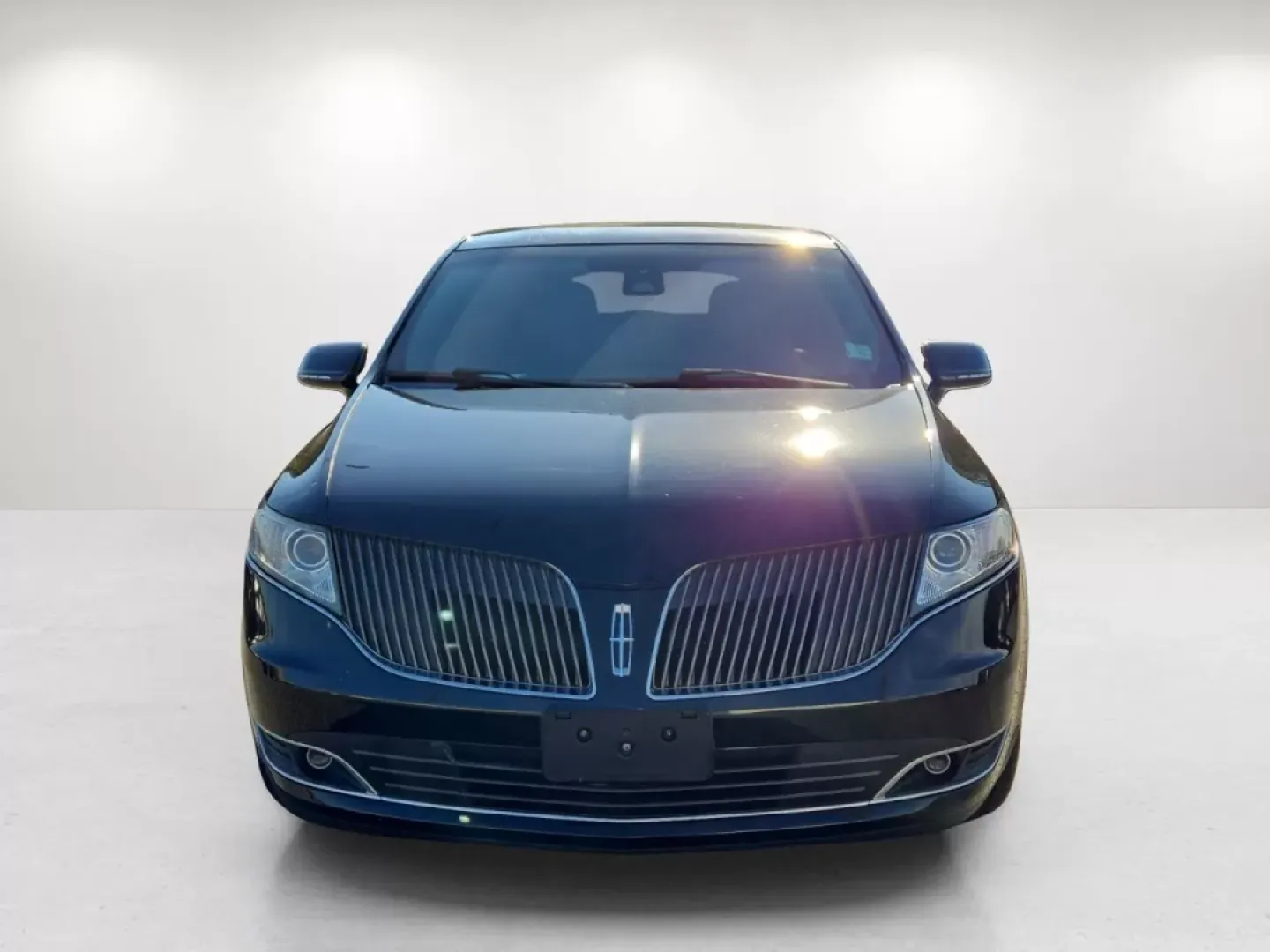 2014 Lincoln MKT (2LMHJ5NK0EB) with an Other engine, located at 7000 Northlake Connector, Columbus, GA, 31904, (706) 987-8085, 32.524975, -84.978134 - ### Experience Luxury and Versatility with the 2014 Lincoln MKT at Gils Auto in Phenix City<br /> <br /> Are you searching for a vehicle that seamlessly combines elegance, comfort, and practicality? Look no further than the 2014 Lincoln MKT, now available at Gils Auto in Phenix City, AL! This sporty - Photo#1