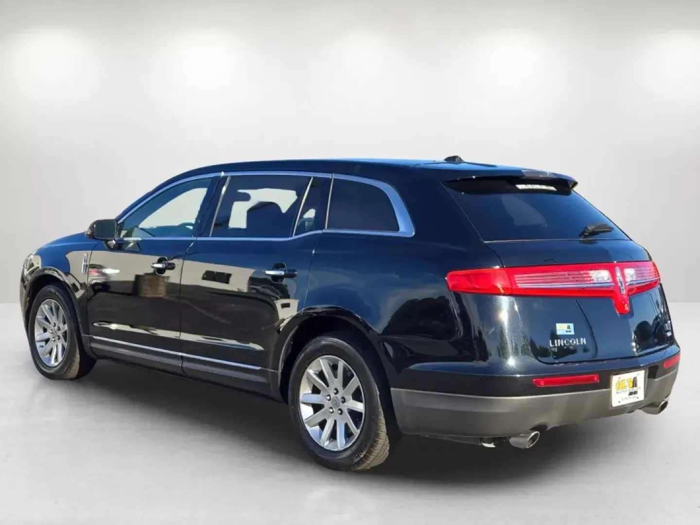 2014 Lincoln MKT (2LMHJ5NK0EB) with an Other engine, located at 7000 Northlake Connector, Columbus, GA, 31904, (706) 987-8085, 32.524975, -84.978134 - ### Experience Luxury and Versatility with the 2014 Lincoln MKT at Gils Auto in Phenix City<br /> <br /> Are you searching for a vehicle that seamlessly combines elegance, comfort, and practicality? Look no further than the 2014 Lincoln MKT, now available at Gils Auto in Phenix City, AL! This sporty - Photo#7