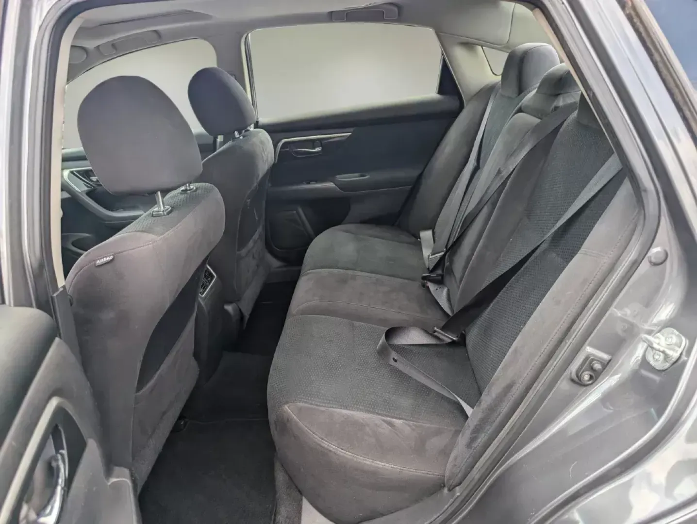 2014 /Charcoal Nissan Altima 2.5 SV (1N4AL3AP5EC) with an Regular Unleaded I-4 2.5 L/152 engine, 1-Speed CVT w/OD transmission, located at 5115 14th Ave., Columbus, GA, 31904, (706) 323-0345, 32.511494, -84.971046 - 2014 Nissan Altima 2.5 SV - Photo#10