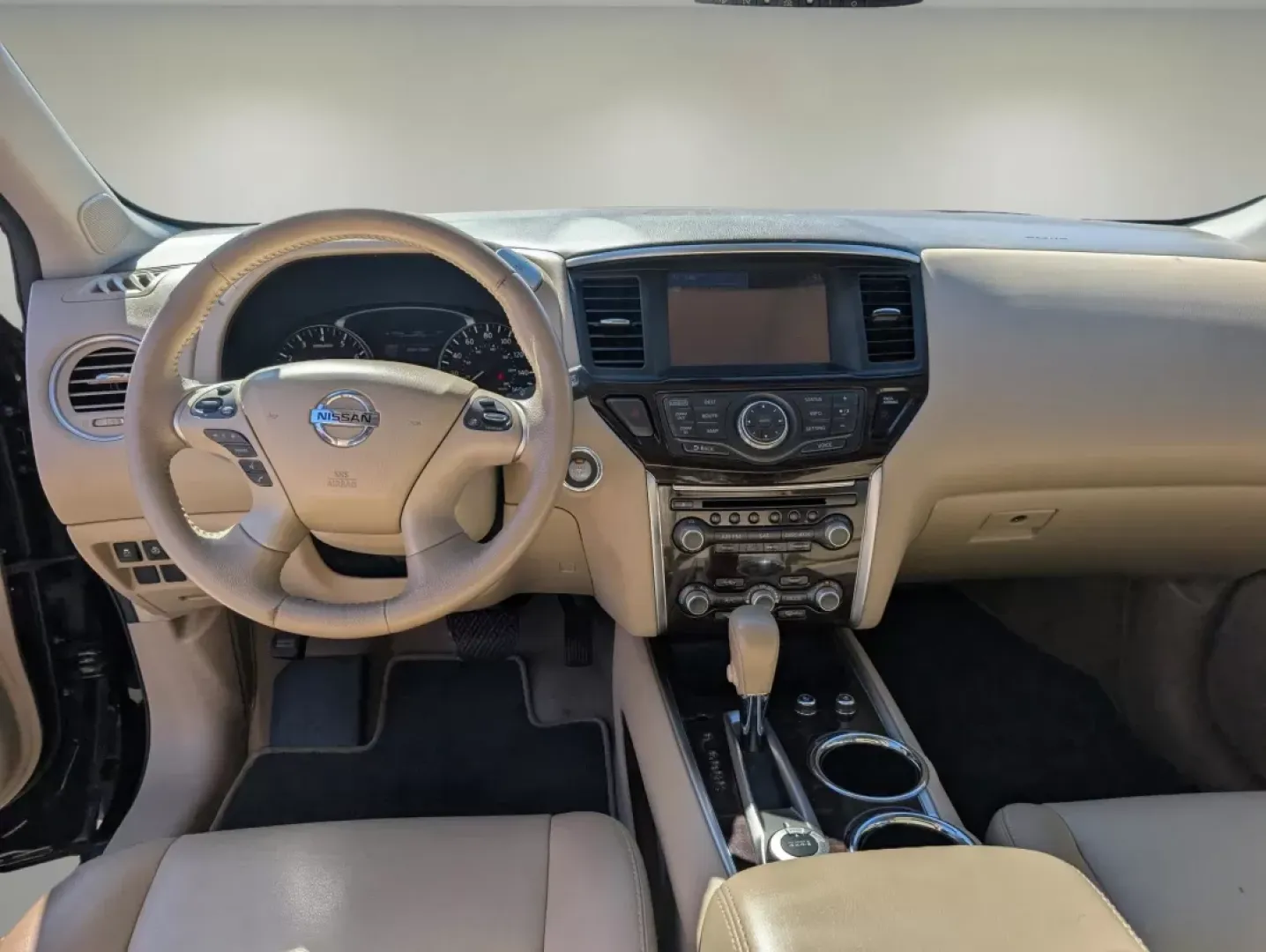 2014 /Almond Nissan Pathfinder Platinum (5N1AR2MM1EC) with an Other engine, located at 7000 Northlake Connector, Columbus, GA, 31904, (706) 987-8085, 32.524975, -84.978134 - **Explore the Open Road with the 2014 Nissan Pathfinder Platinum** <br /> <br /> Are you ready for your next family adventure or weekend getaway? The 2014 Nissan Pathfinder Platinum is designed to elevate your driving experience with its spacious interior and advanced features, making it the perfec - Photo#13