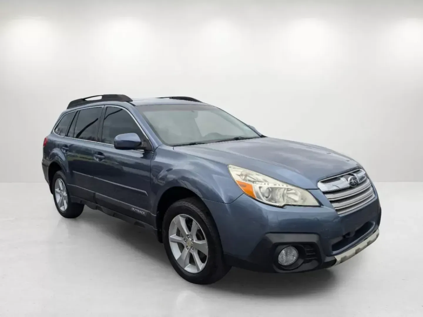 2014 /Warm Ivory Subaru Outback 2.5i Limited (4S4BRCLC0E3) with an Other engine, located at 521 Old Farm Lane Rd, Prattville, AL, 36066, (334) 325-1505, 32.482460, -86.416367 - Discover the perfect companion for your weekend adventures and family outings with this stunning 2014 Subaru Outback 2.5i Limited, now available at Gils Auto in Opelika, AL. Whether you're navigating the scenic routes of Lee County or heading out on a family road trip to nearby Chewacla State Park, - Photo#2