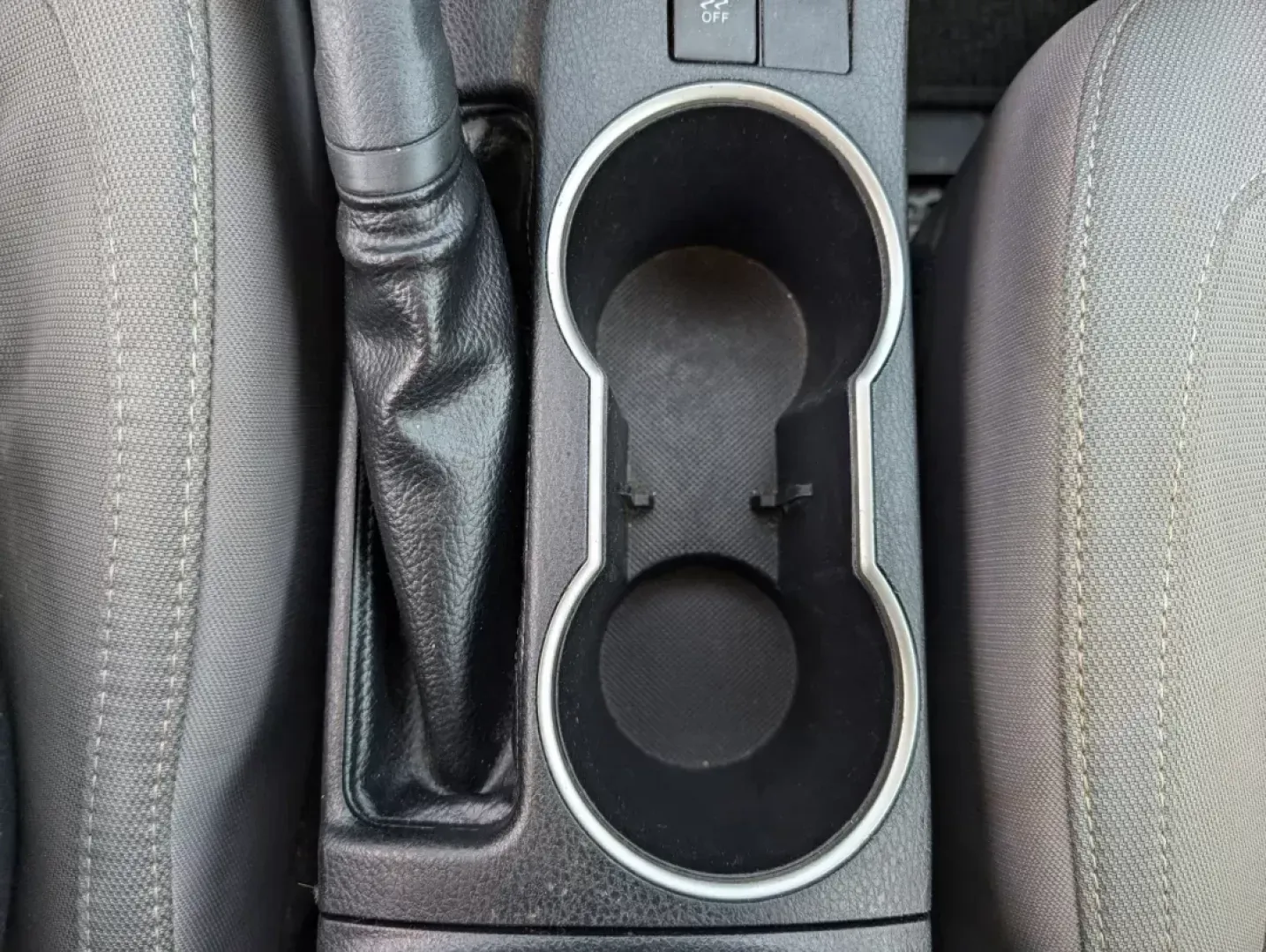 2014 Toyota Corolla LE (2T1BURHE2EC) with an Other engine, located at 7000 Northlake Connector, Columbus, GA, 31904, (706) 987-8085, 32.524975, -84.978134 - **Discover Adventure with the 2014 Toyota Corolla LE at Gils Auto - Columbus #2**<br /> <br /> Are you searching for a reliable vehicle that perfectly fits your busy lifestyle? Look no further! The 2014 Toyota Corolla LE combines style, efficiency, and safety, making it an ideal choice for daily com - Photo#13